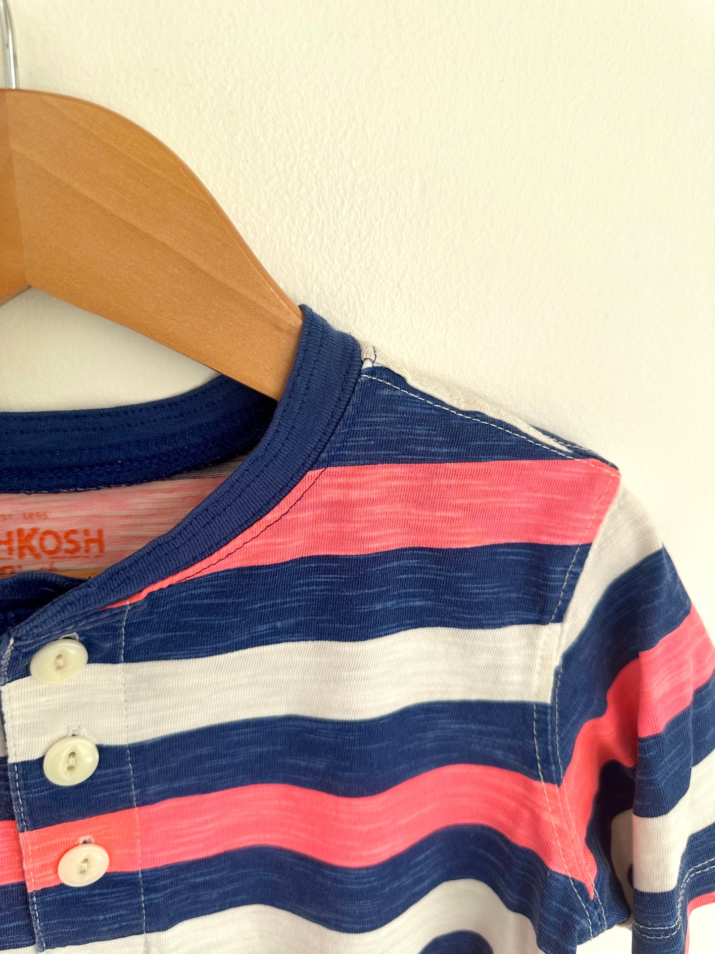 OshKosh Striped T-shirt / 5 years