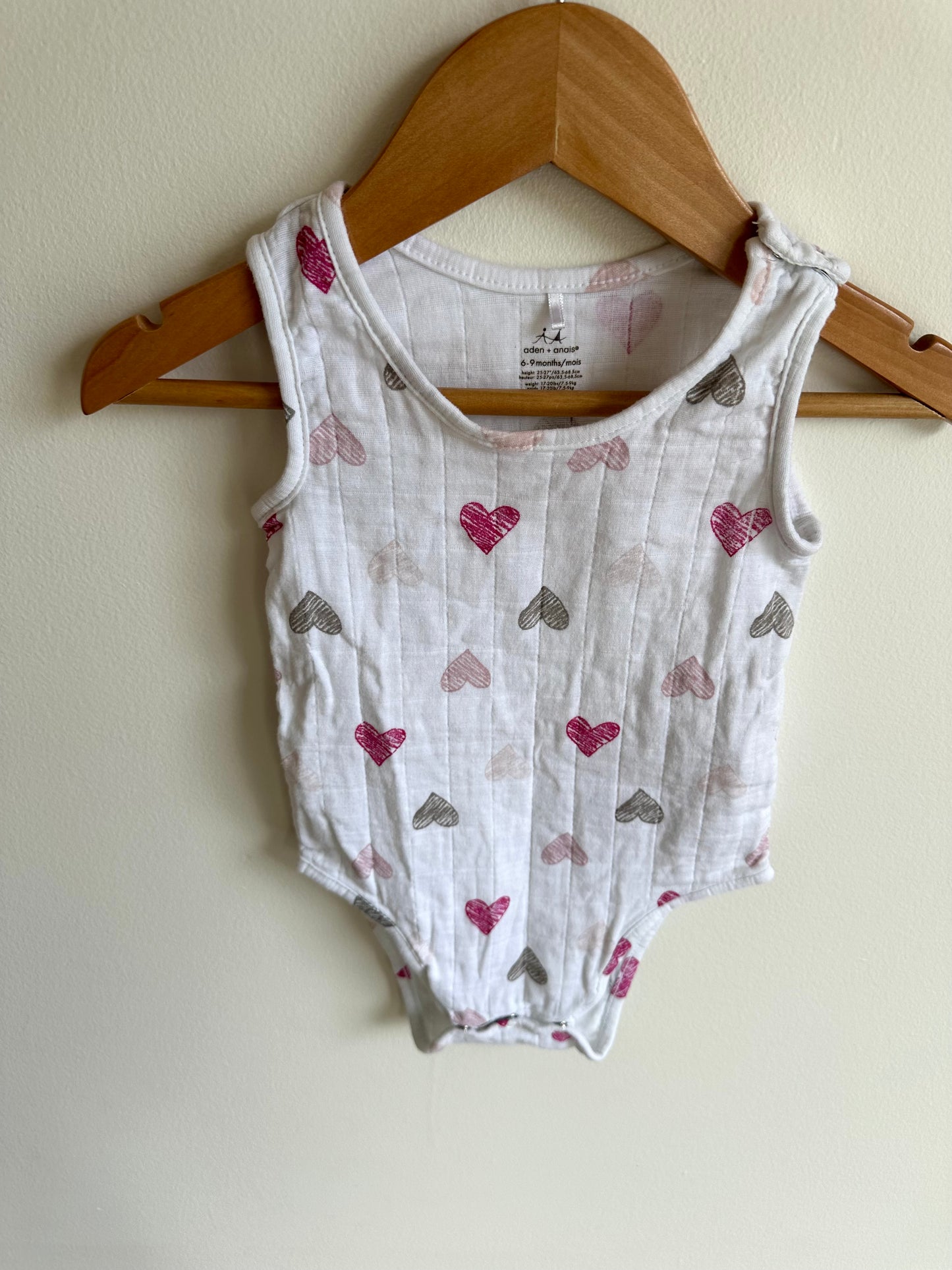 Aden + Anais Heart Tank Bodysuit / 6-9m