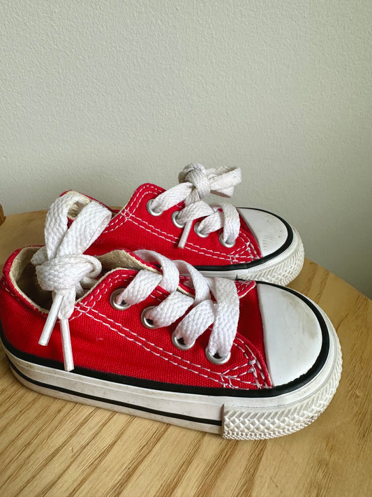 Red Classic Converse Shoes / Size 3 Infant