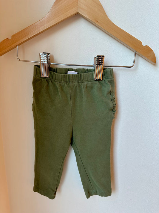 Green Ruffle Bottom Pants / 3-6m