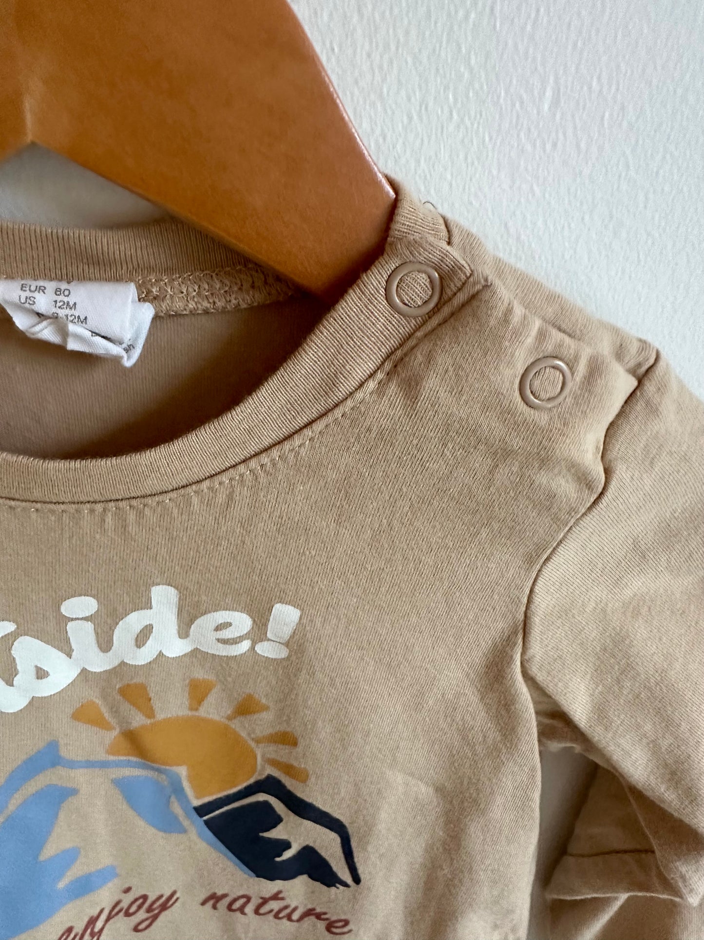 H&M Go Outside Long Sleeve / 9-12m