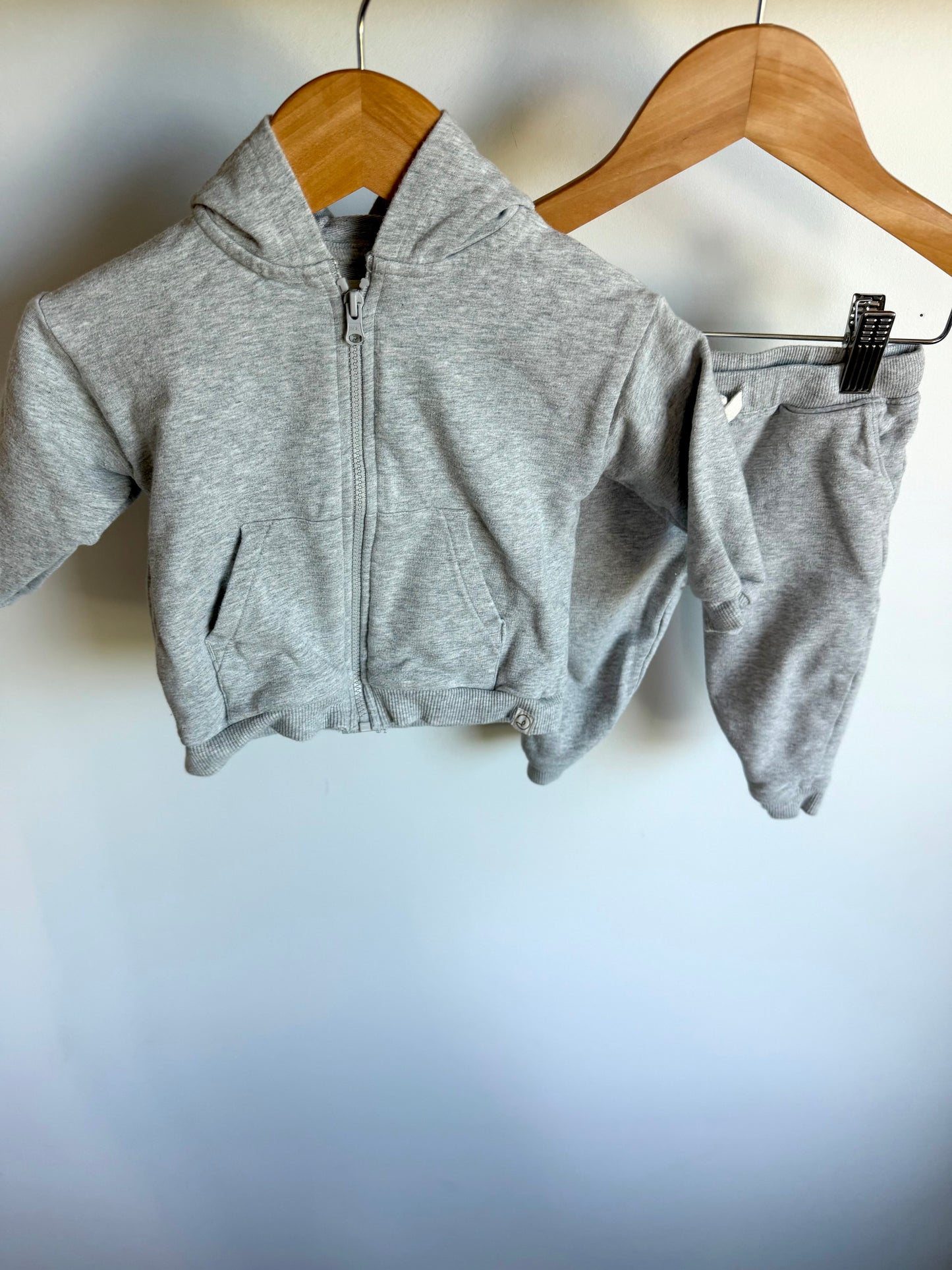 Grey Organic Cotton Sweat Suit / 6m