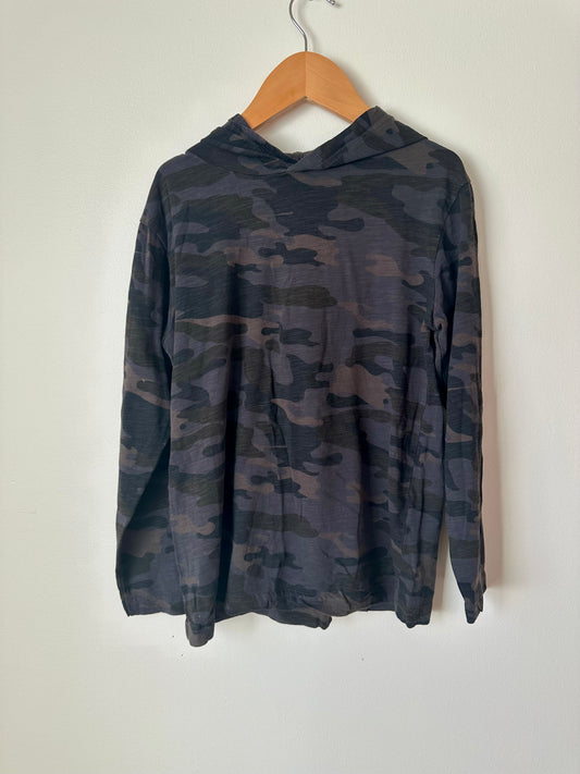 Dark Camo Hooded Long Sleeve/ 10 years