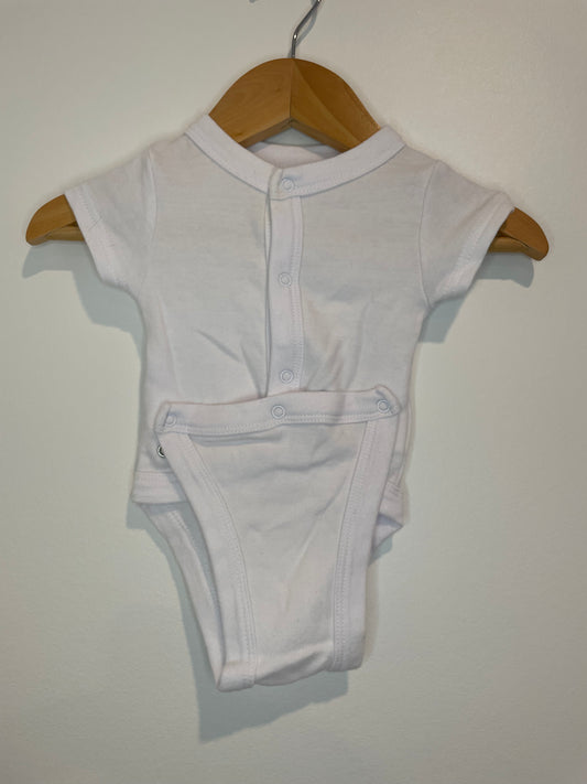 Set of 2 Button Up White Bodysuits / 0m