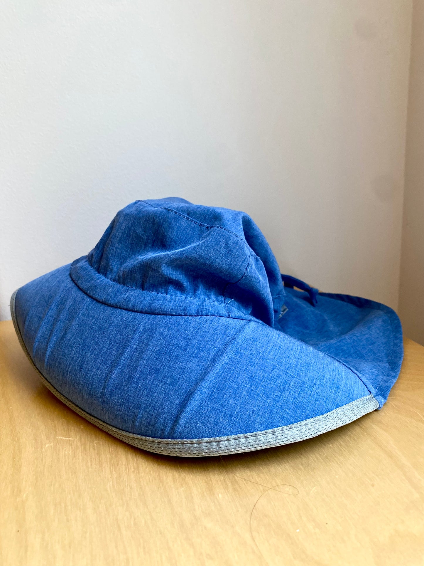 Jan & Jul Adjustable Blue Sun Hat / 6-24m