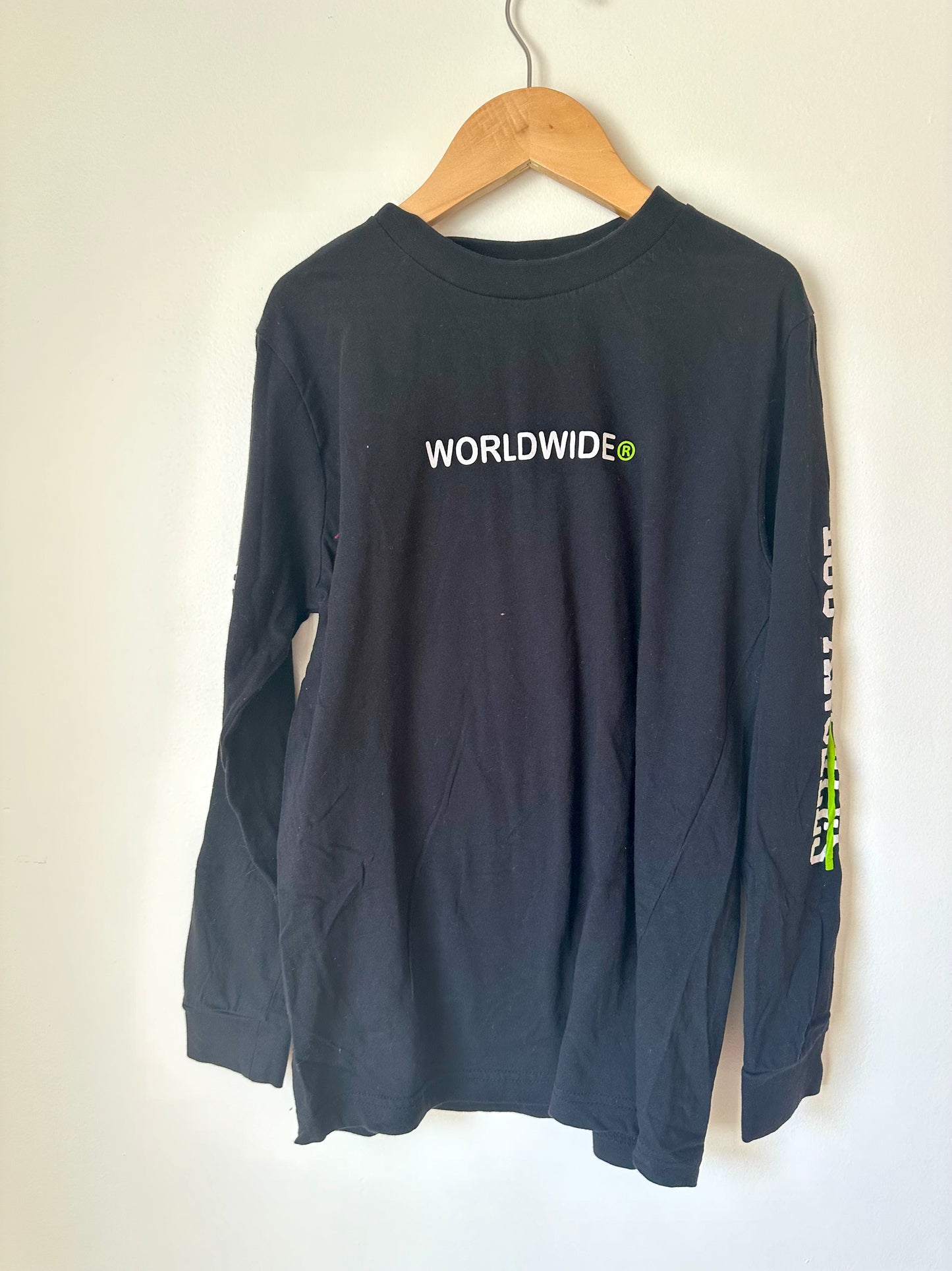 Worldwide Long Sleeve / 14 years