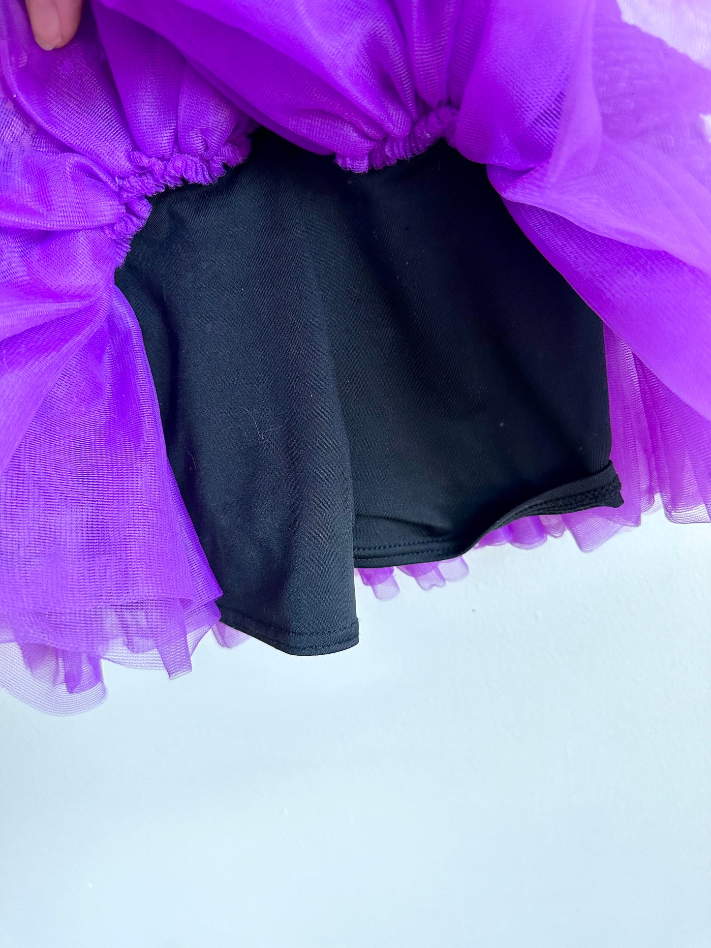 Black Leotard with Shorts + Purple Sequin Skirt / 4 years?