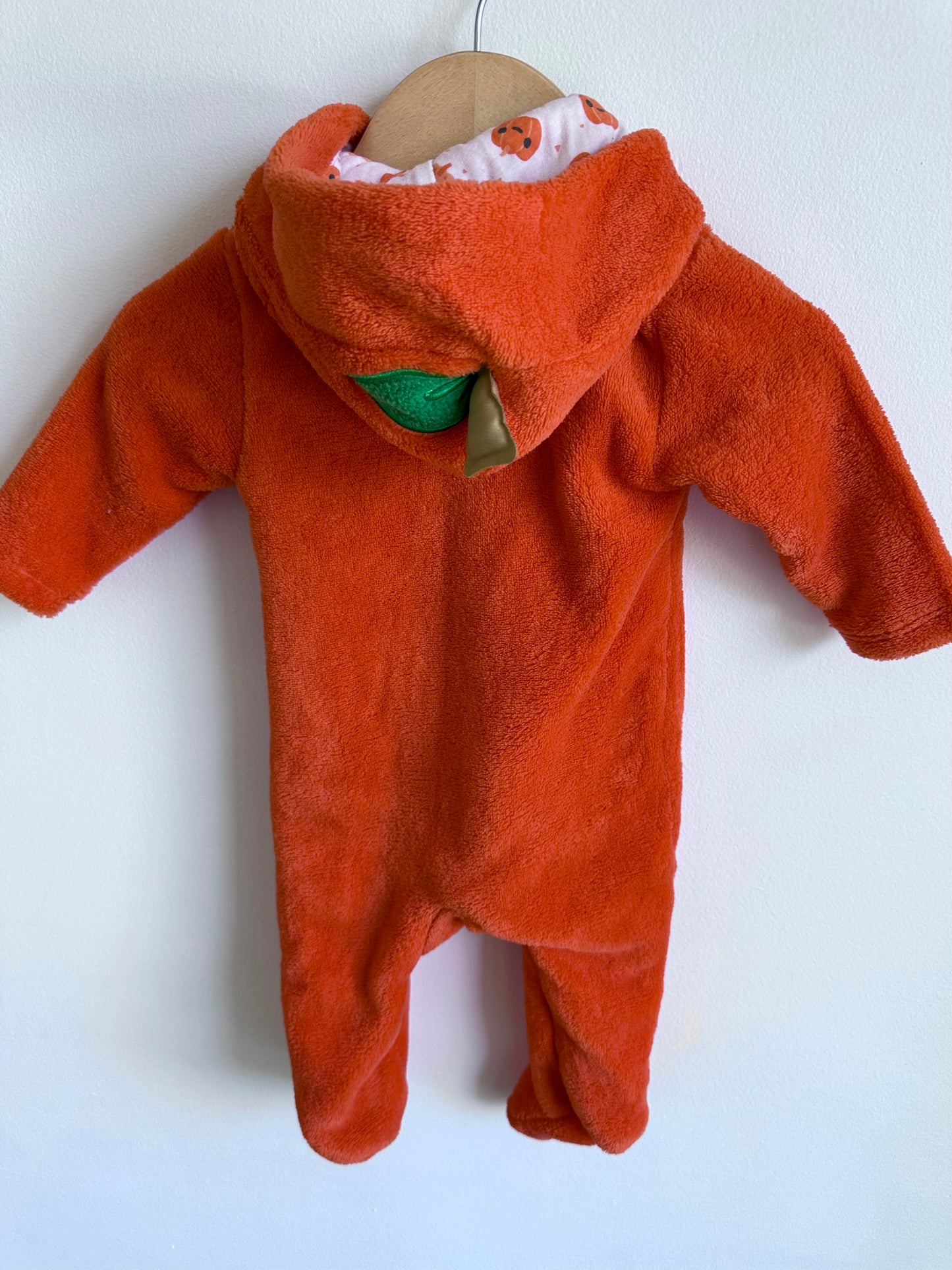 Pumpkin Hooded Jumpsuit / 3-6m