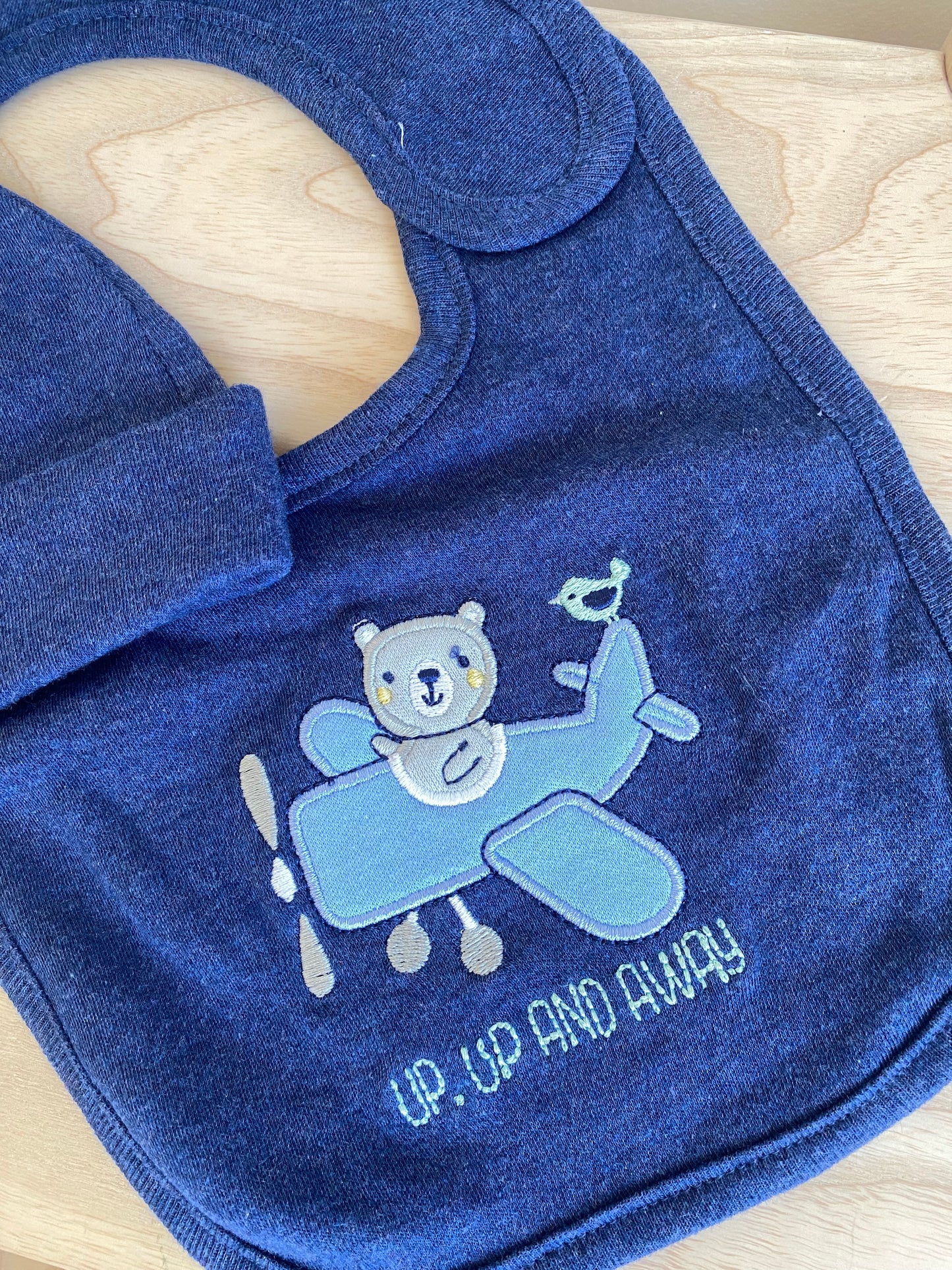 Up, Up and Away Hat and Bib / 0-9m