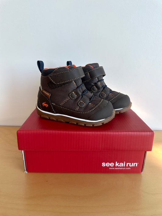 See Kai Run Waterproof Brown Boots / Size 6 Toddler