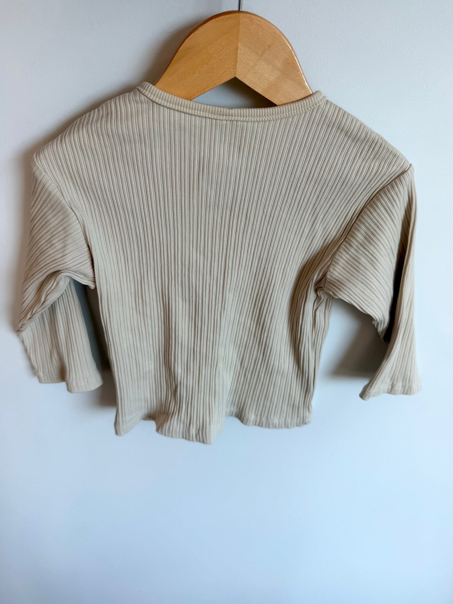 H&M Cream Ribbed Long Sleeve / 12-18m