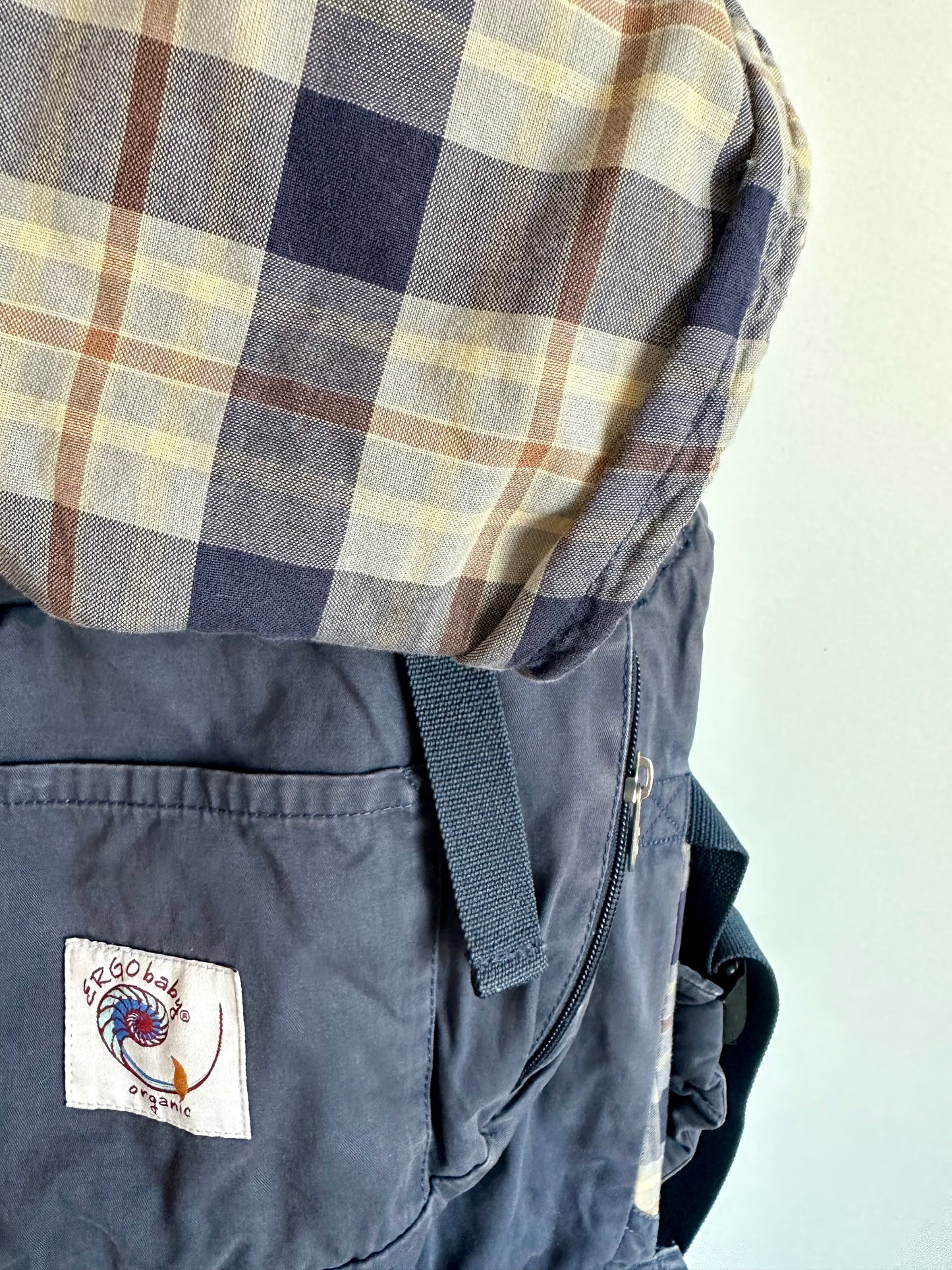 ErgoBaby Organic Carrier / 15-40 lbs (No Shipping)
