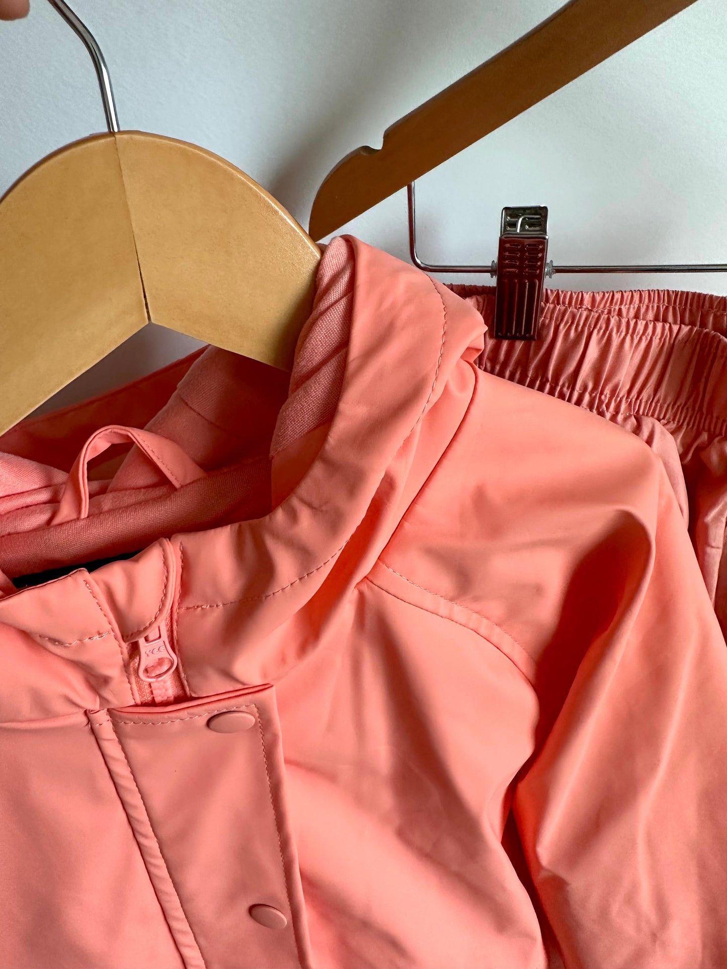 Peach Rain Jacket + Pants / 7-8 years (m)