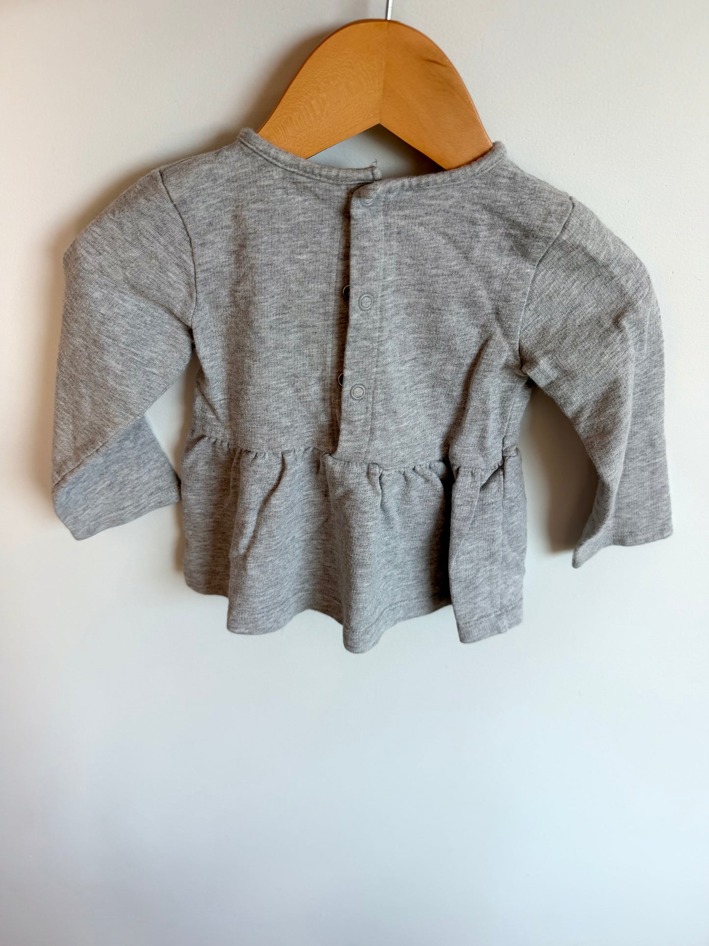 Grey "Cutie" Long Sleeve / 18m