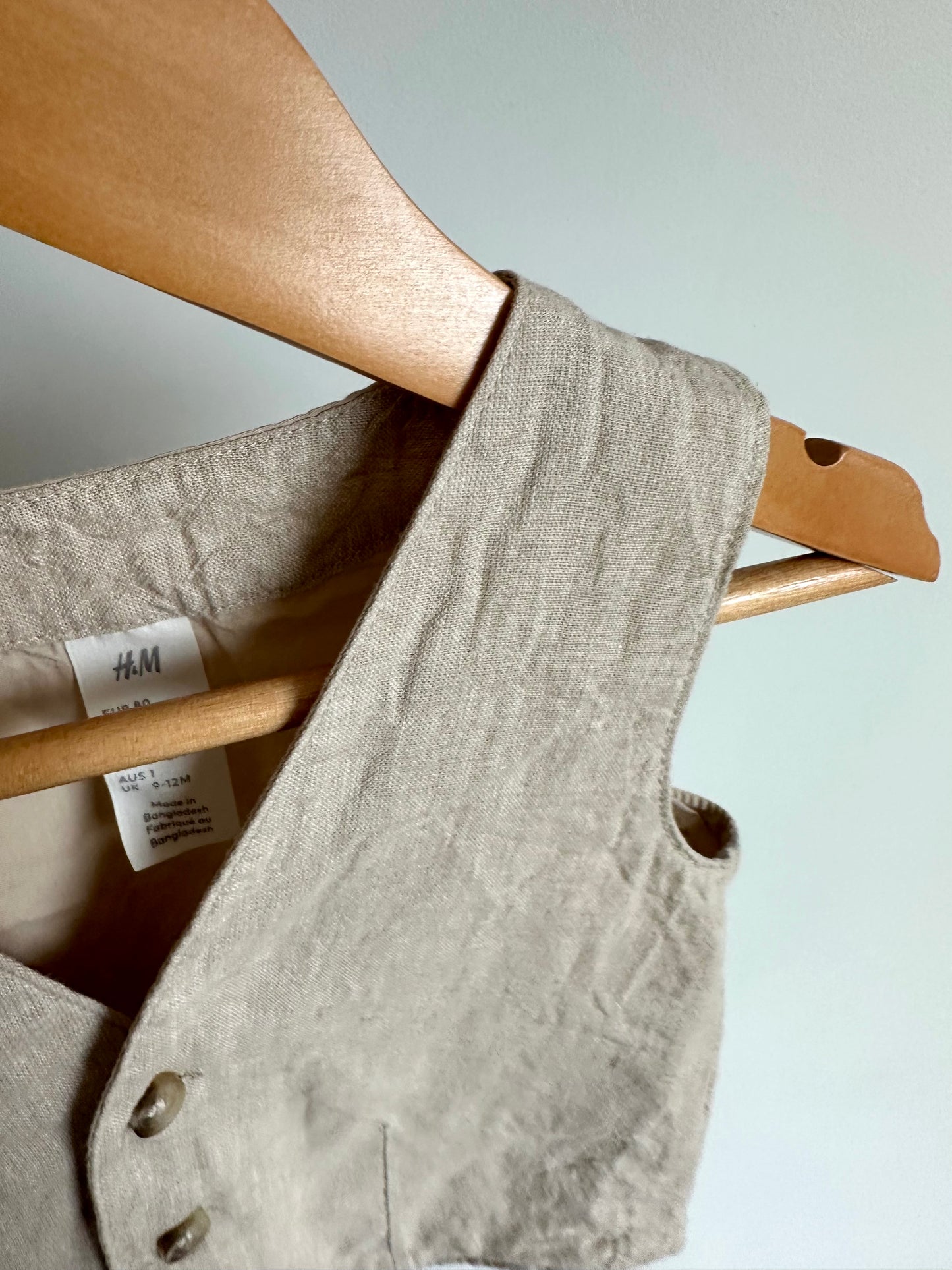 Beige Linen Vest / 9-12m