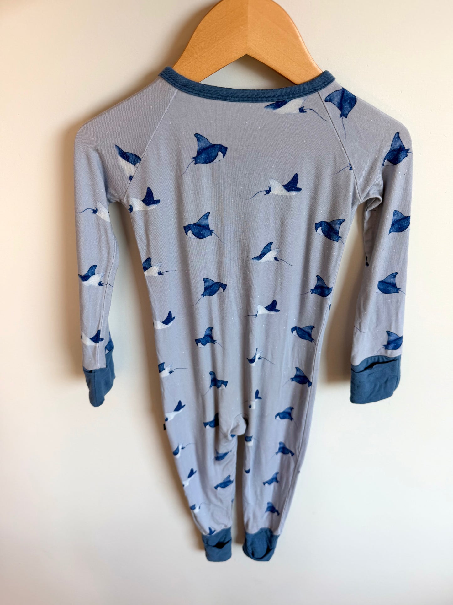 Blue Bamboo Stingray Sleeper / 18-24m