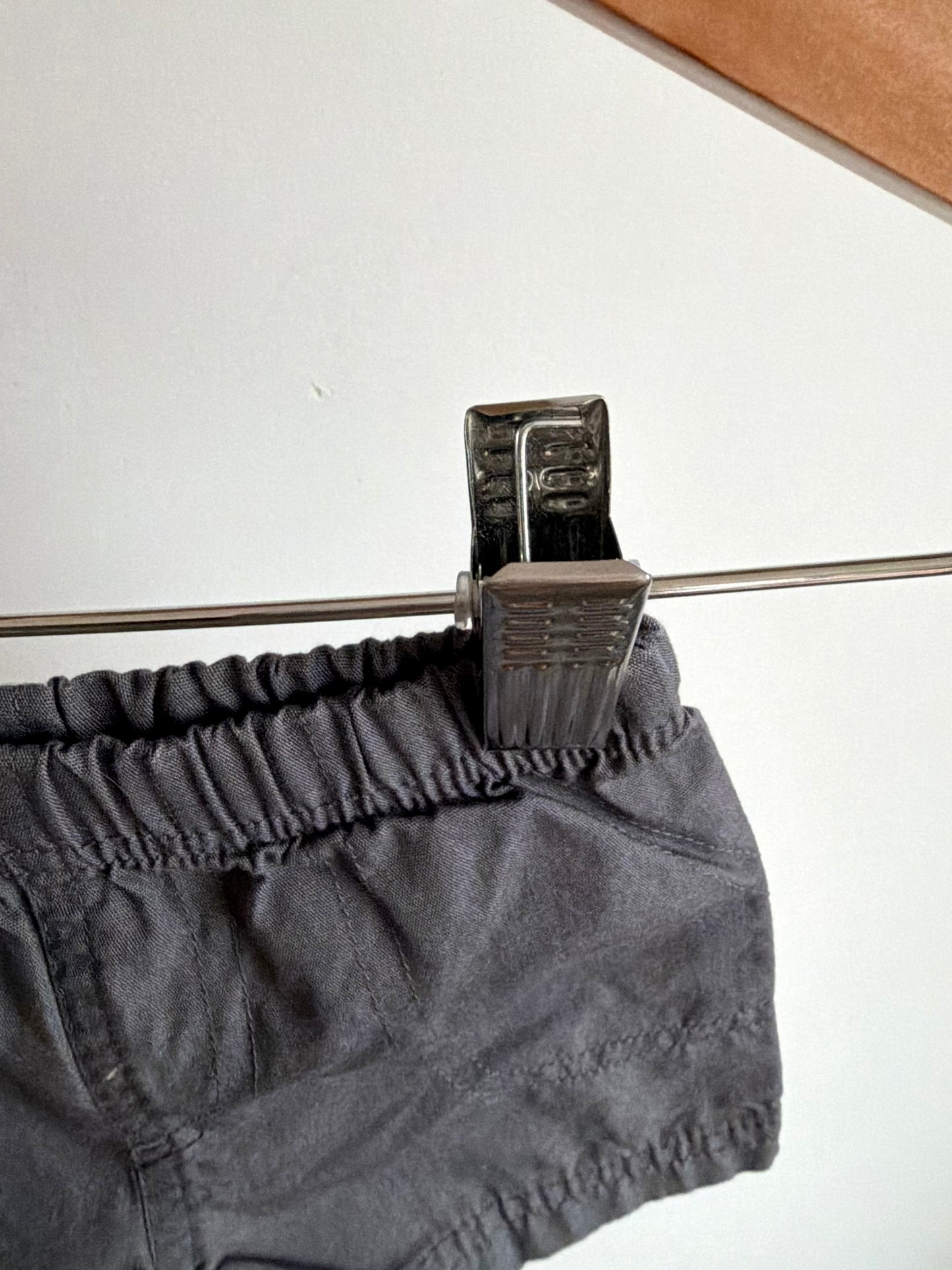 Grey Elastic Waist Shorts / 3m