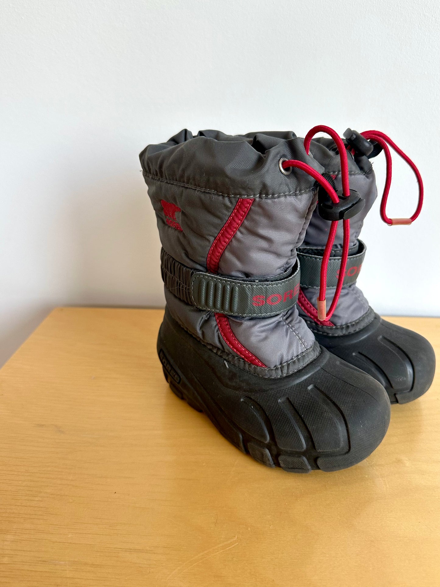 Sorel Lined Winter Boots / Size 8 Toddler