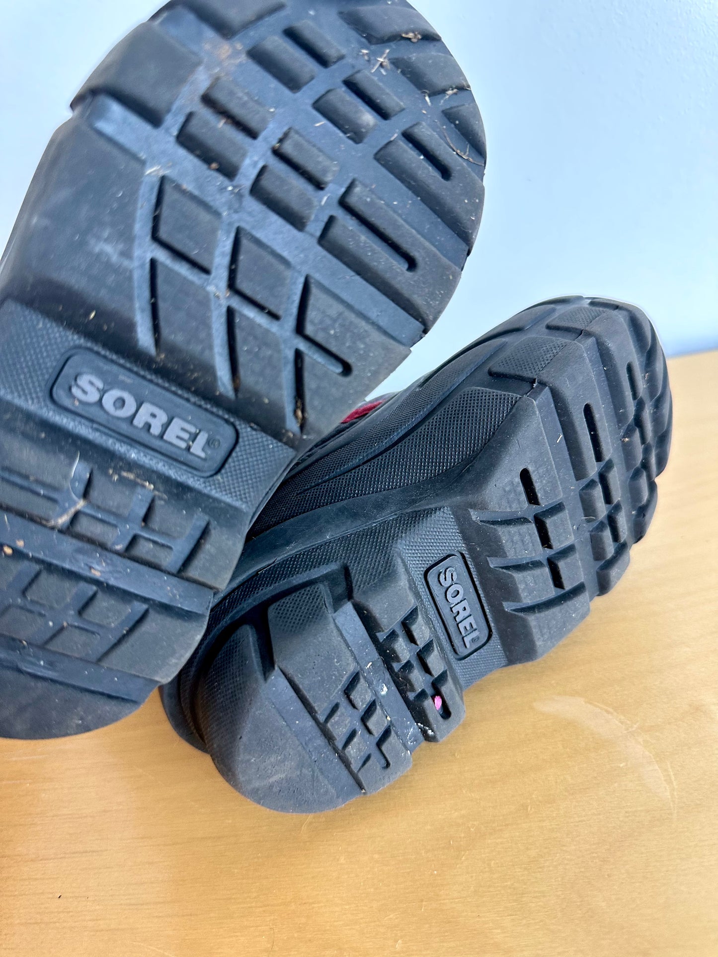 Sorel Lined Winter Boots / Size 8 Toddler
