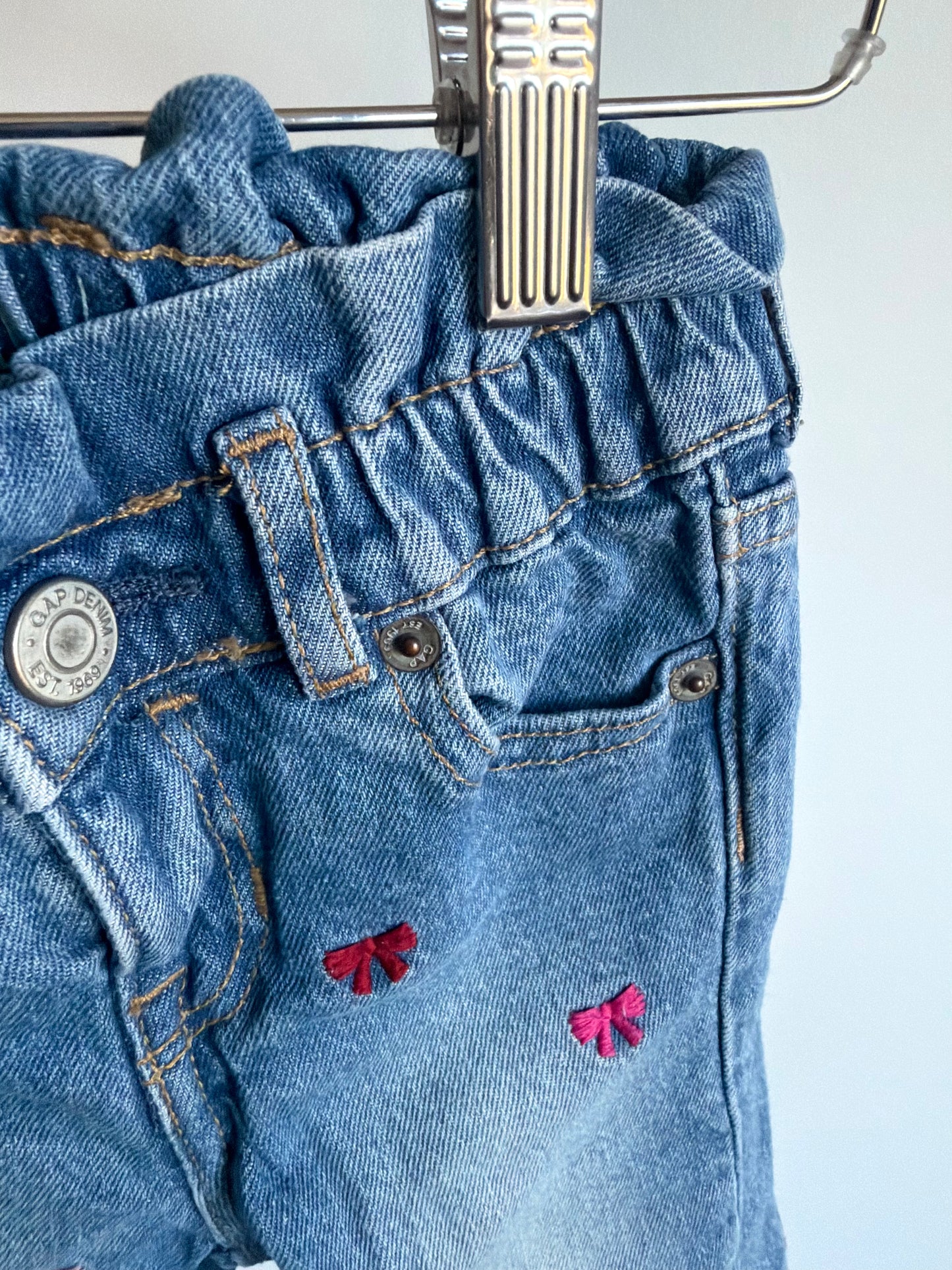 Gap Embroidery Bow Jeans / 12-18m