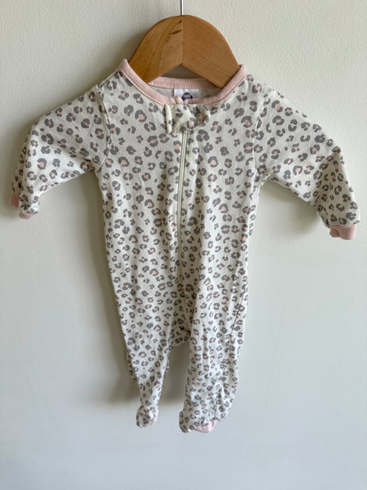 Animal Print with Pink Trim Sleeper / 0-3m
