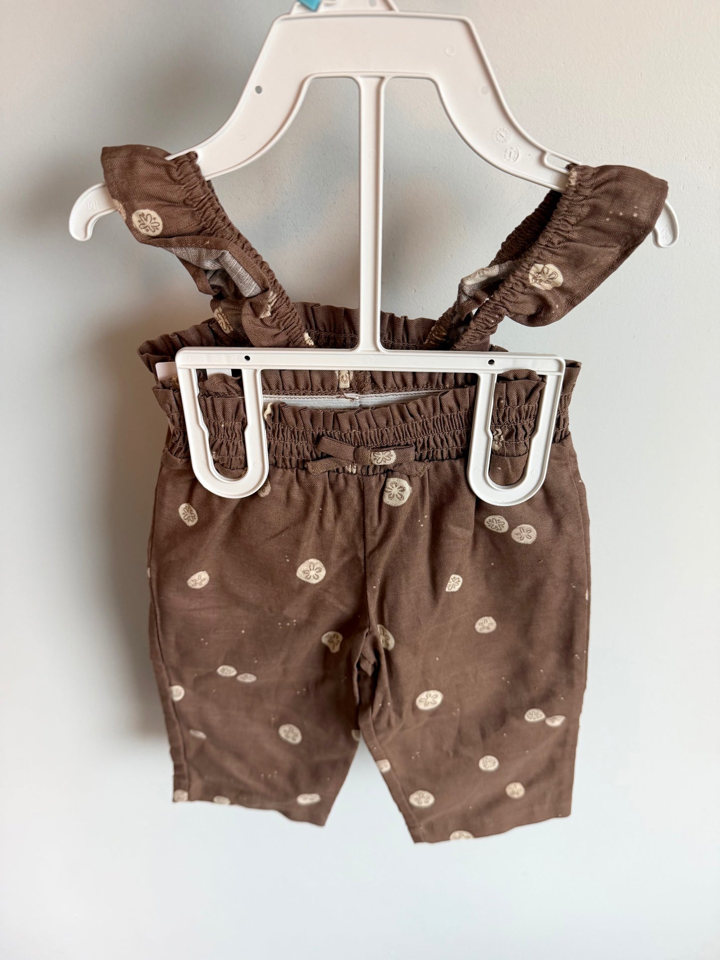 100% Cotton Brown Sand Dollar Top + Pants Set (With Tags) / 6m