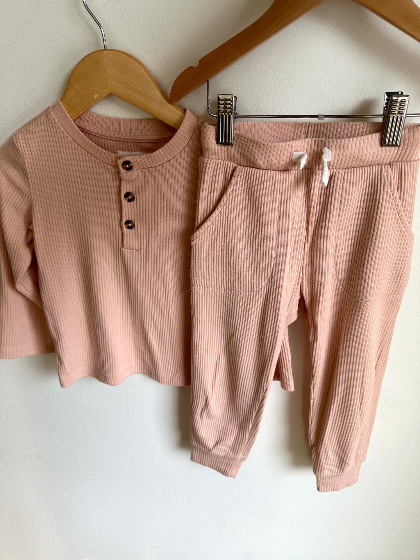 Petit Lem Ribbed Long Sleeve + Pants Set / 3T