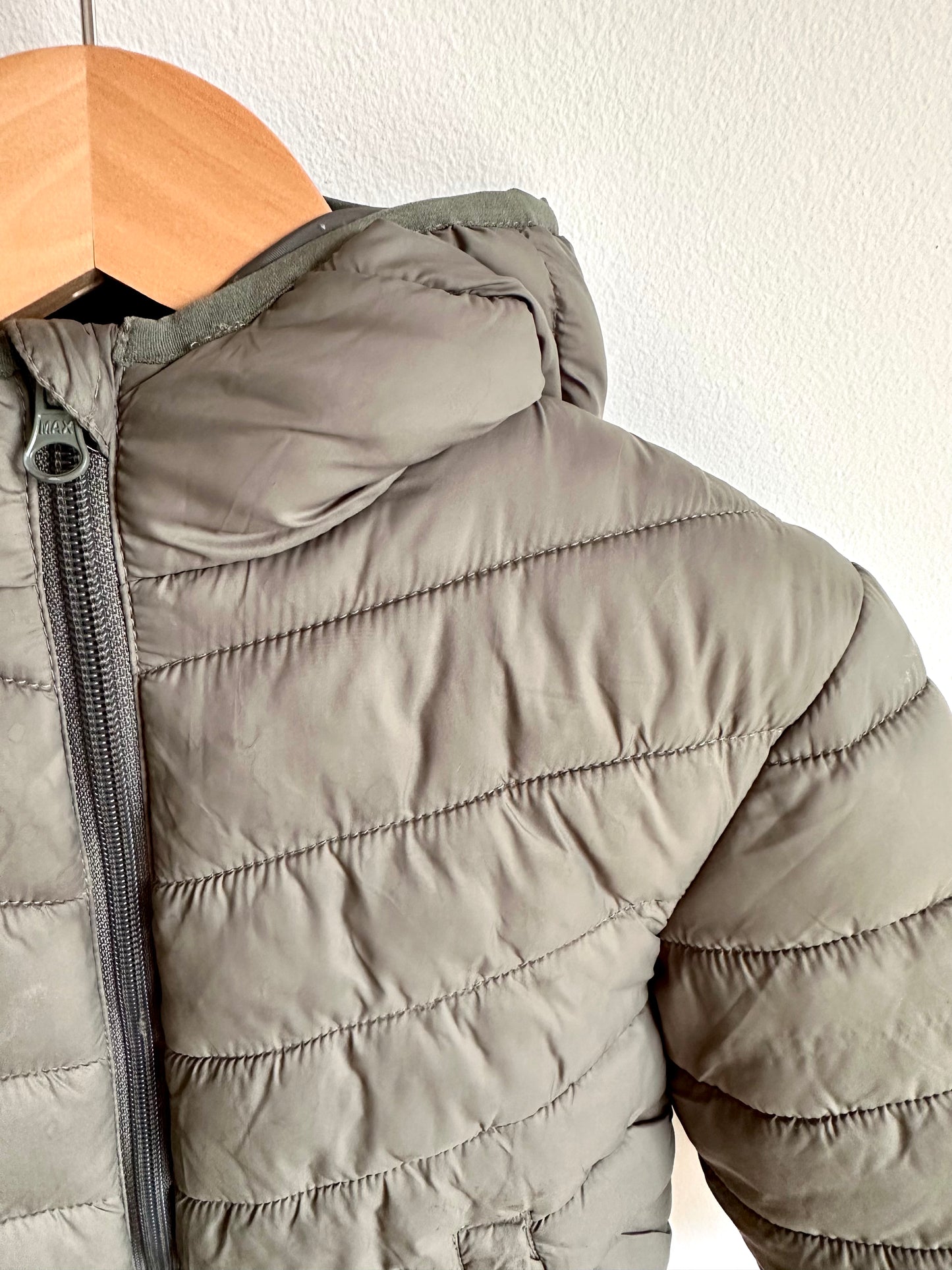 Olive Puffer Jacket (PLAY)/ 4T