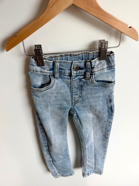 Light Blue Wash Jeans / 2T