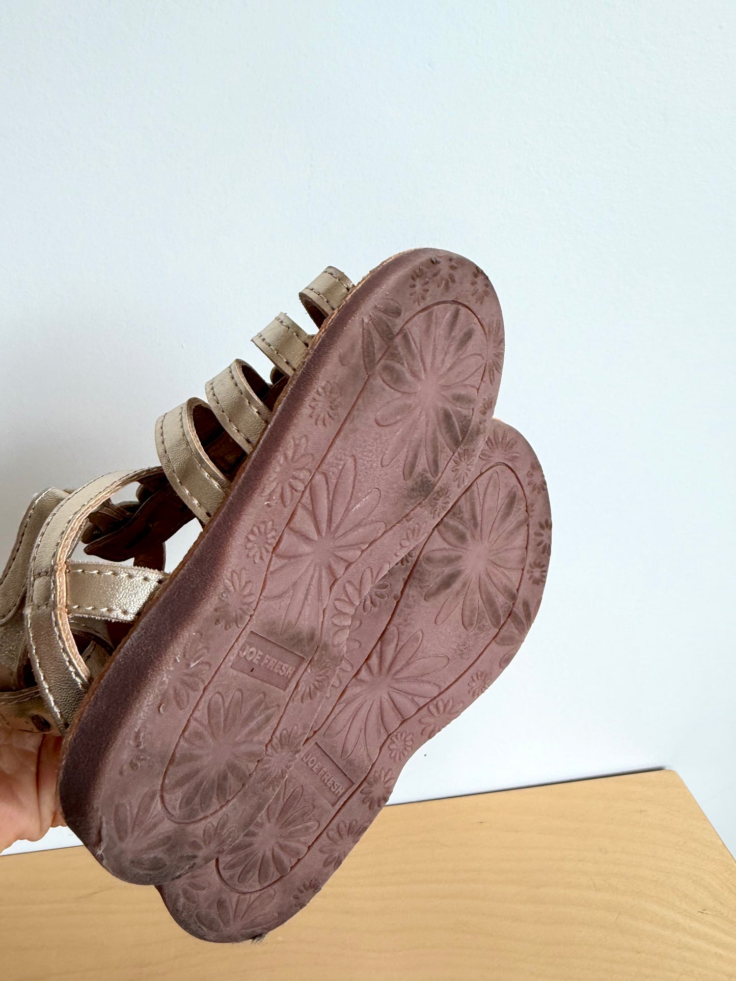 Heart Gold Strap Sandals / Size 9 Toddler