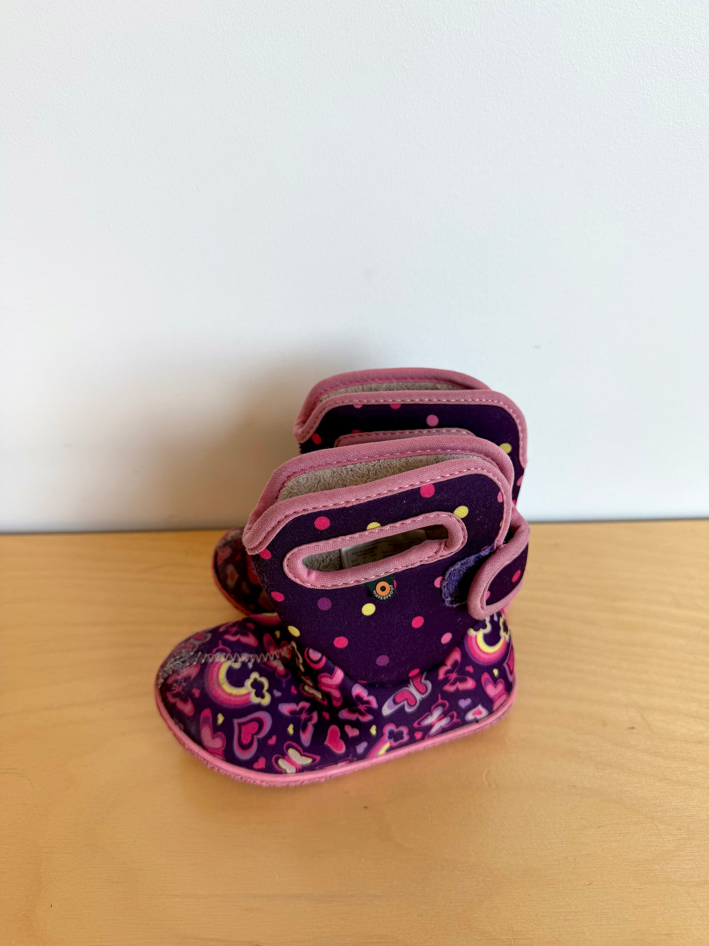 Bogs Purple Heart Butterfly Boots / Size 8 Toddler