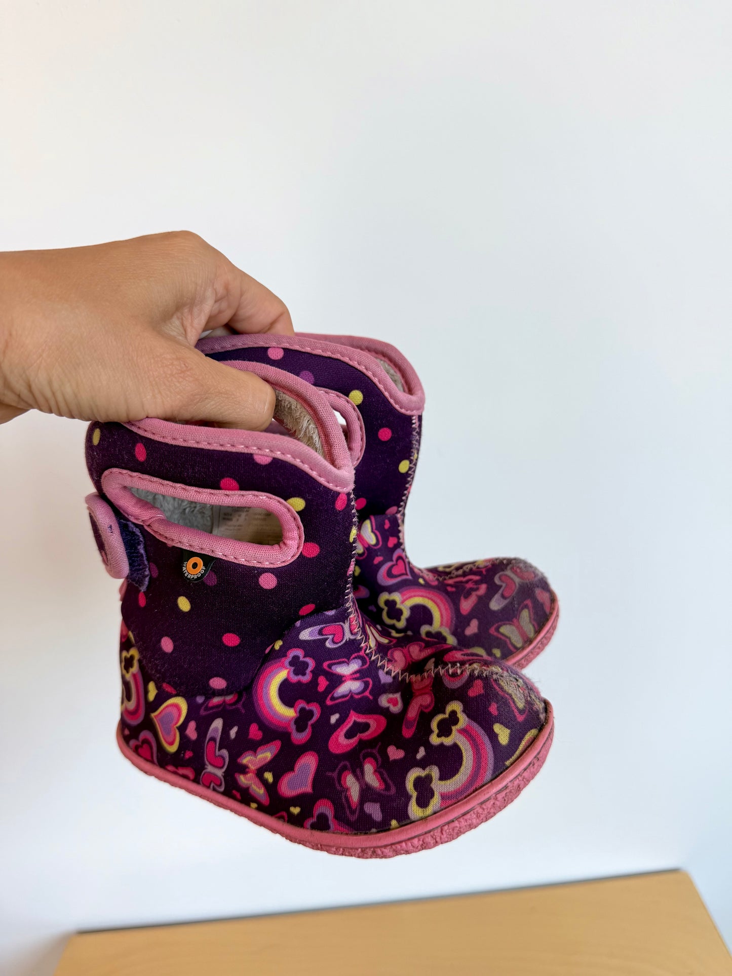 Bogs Purple Heart Butterfly Boots / Size 8 Toddler
