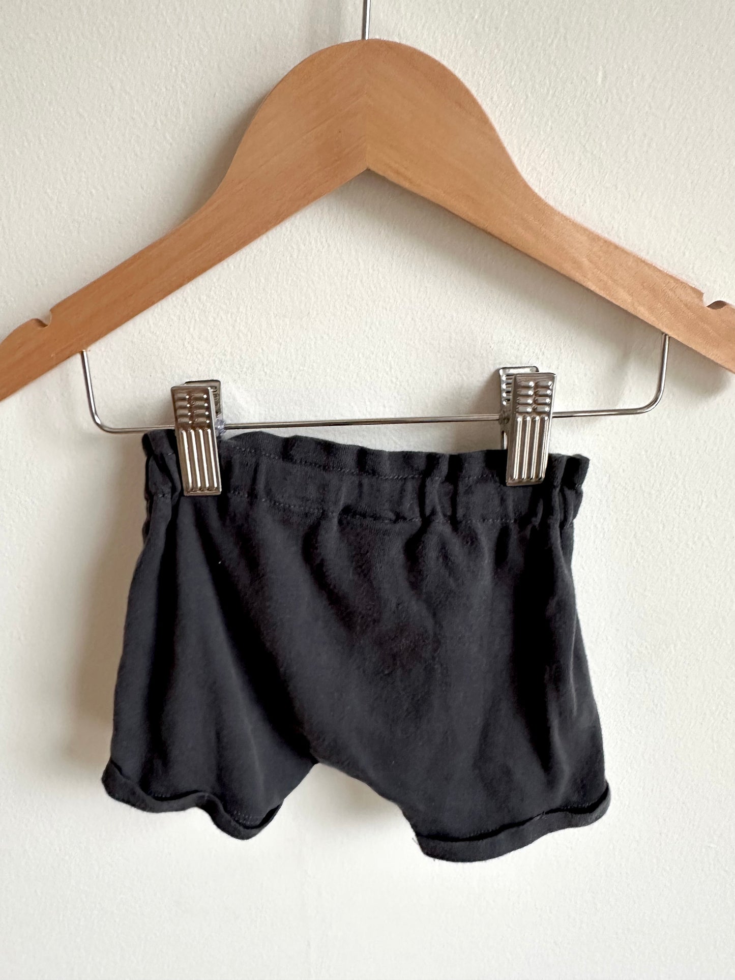 Black Sweat Shorts / 6m