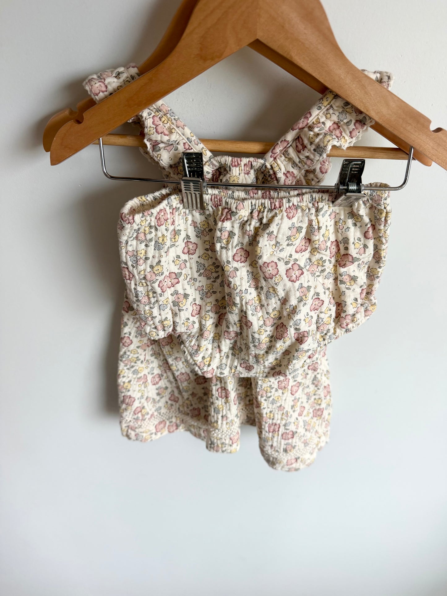 Quincy Mae Floral Ruffle Strap Top + Bloomers / 18-24m