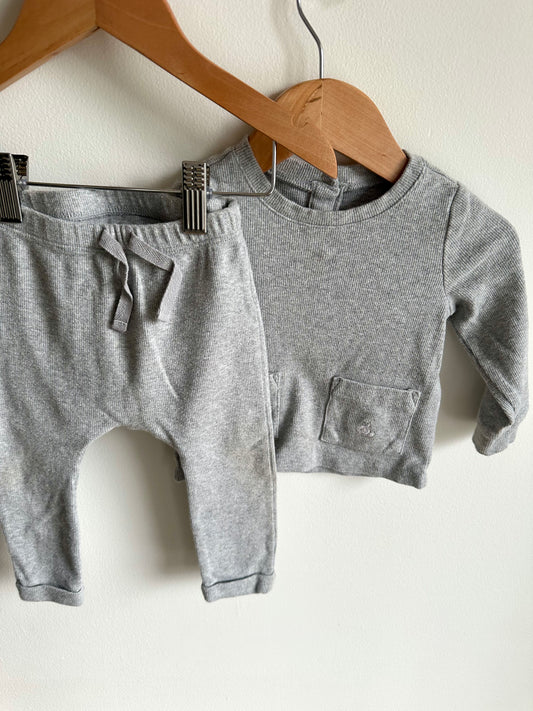 Gap Grey Waffle Knit Long Sleeve + Pants / 12-18m