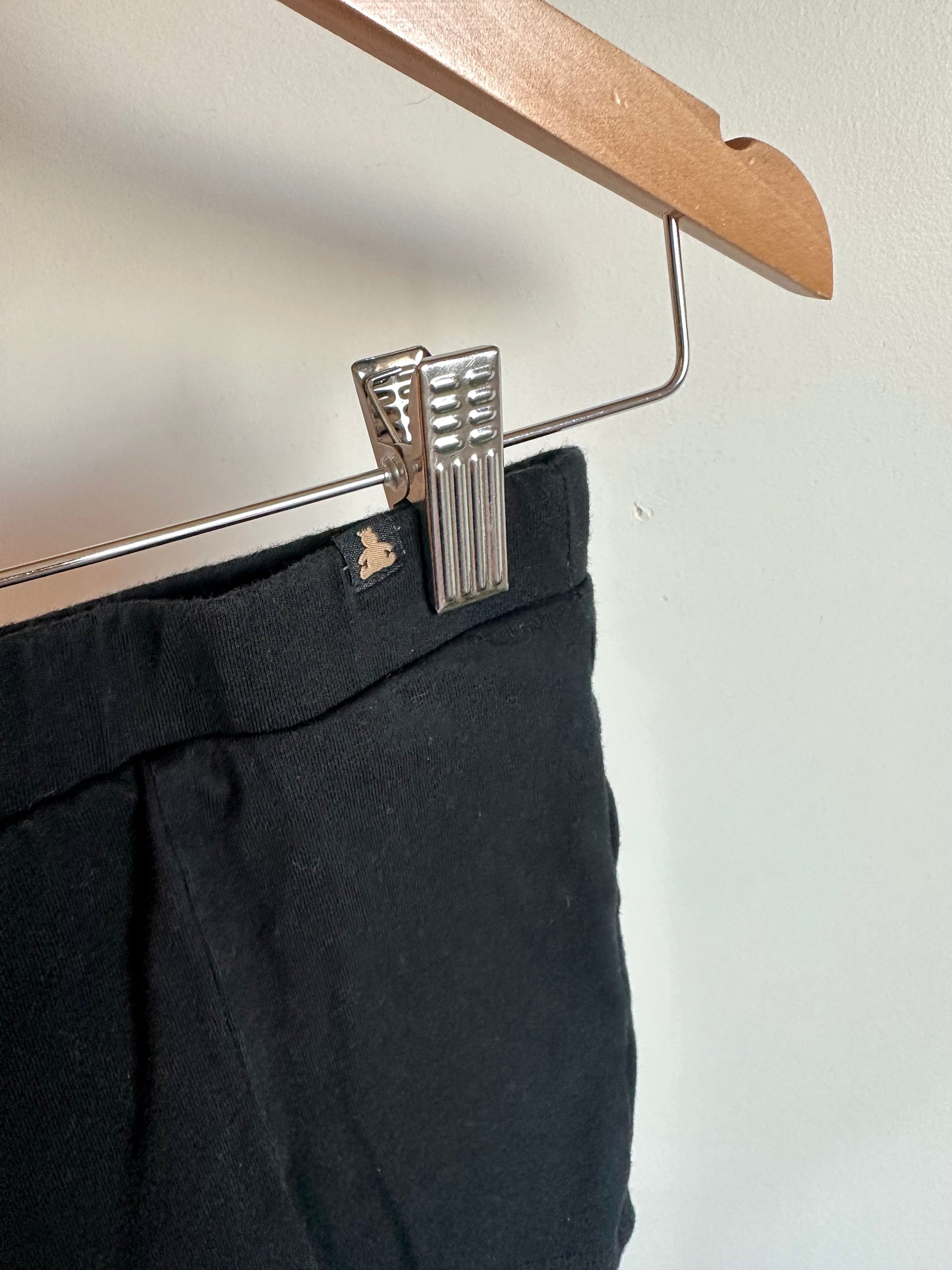 Gap Black Biker Shorts / 6-12m