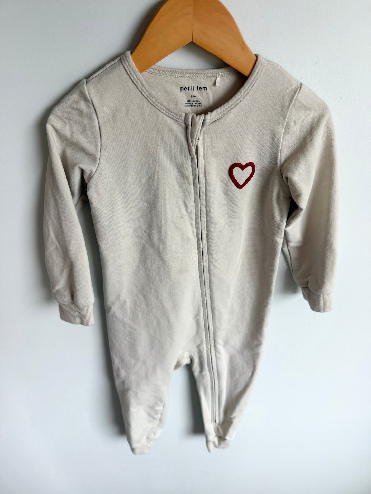 Mon Amour  Cream Jumpsuit or Sleeper (PLAY) / 24m