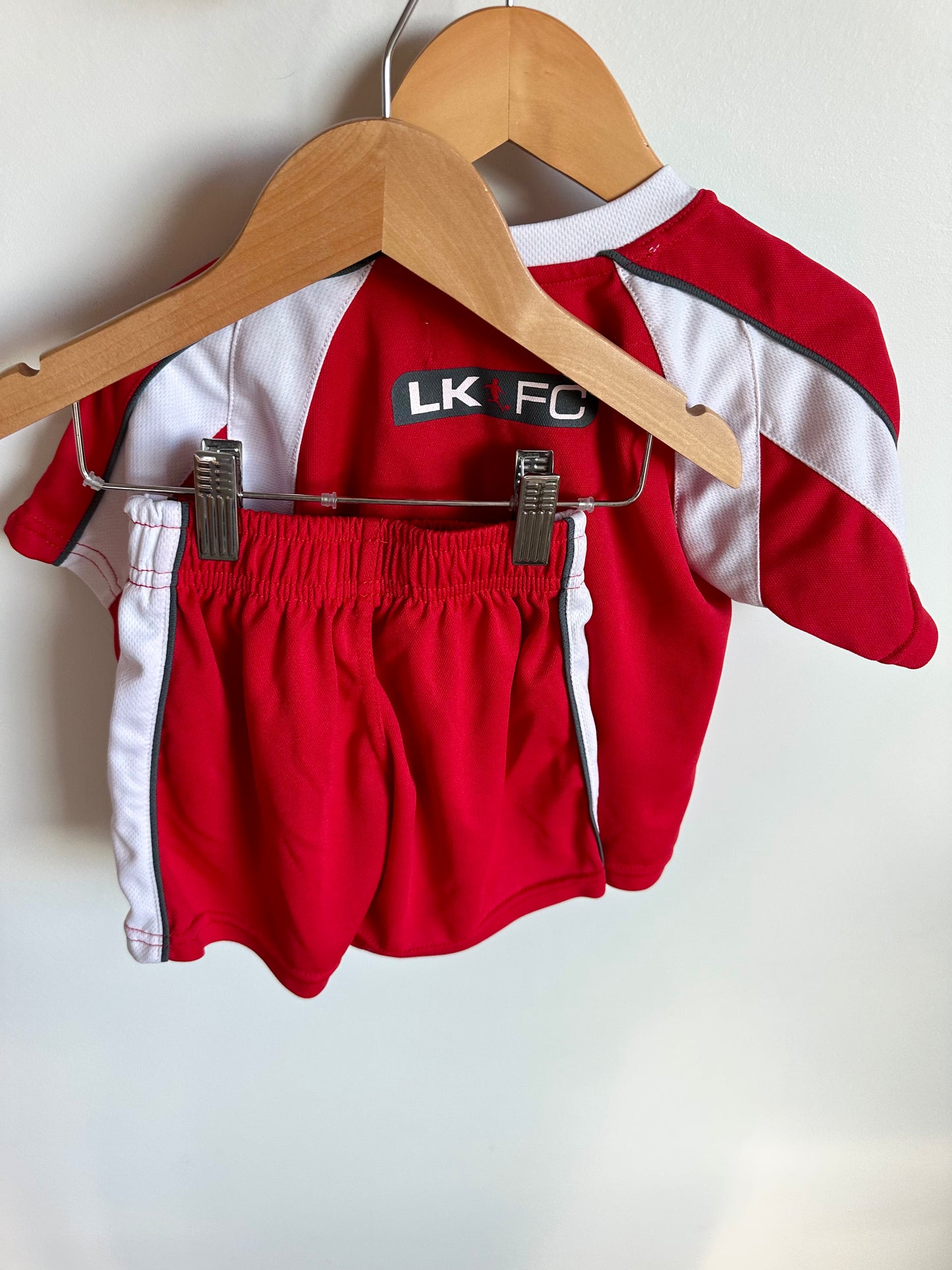 Little Kickers Red Top + Shorts Set (PLAY)/ 2T?
