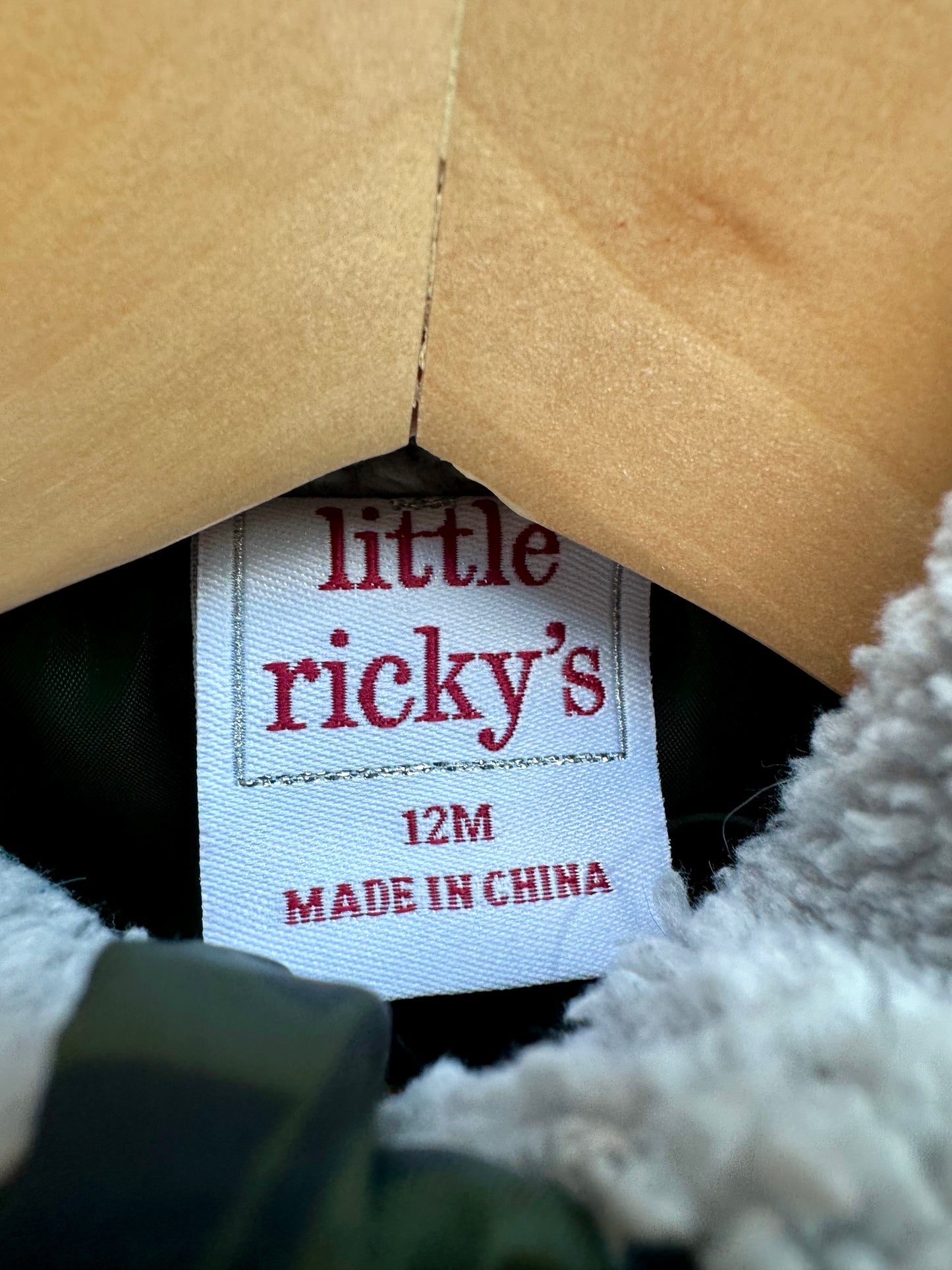 Green Dino Puffer Vest / 12m