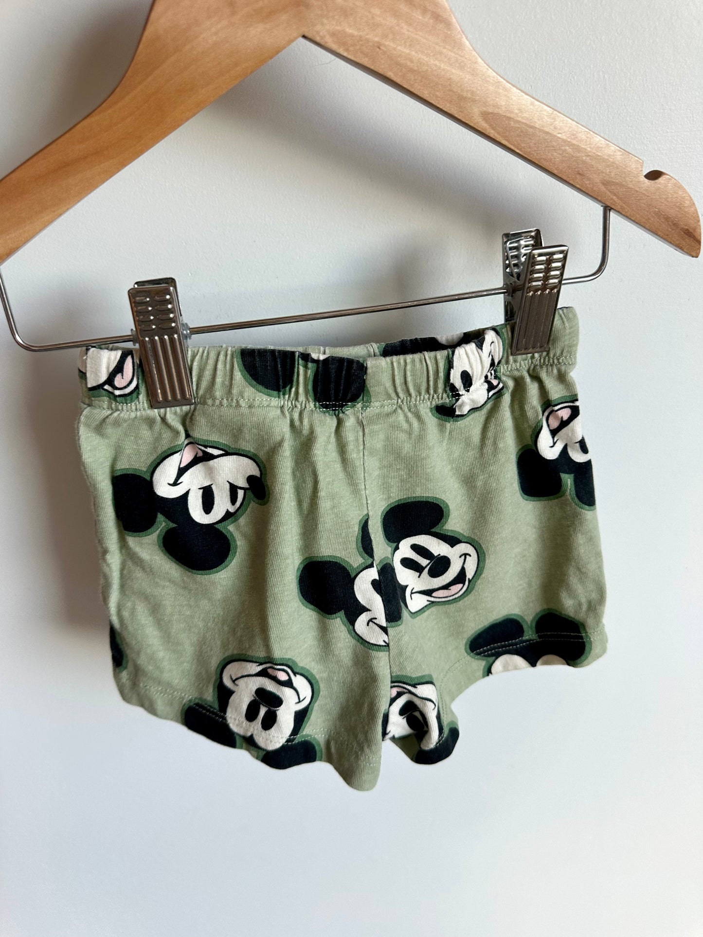 H&M Green Mickey Shorts / 6-9m