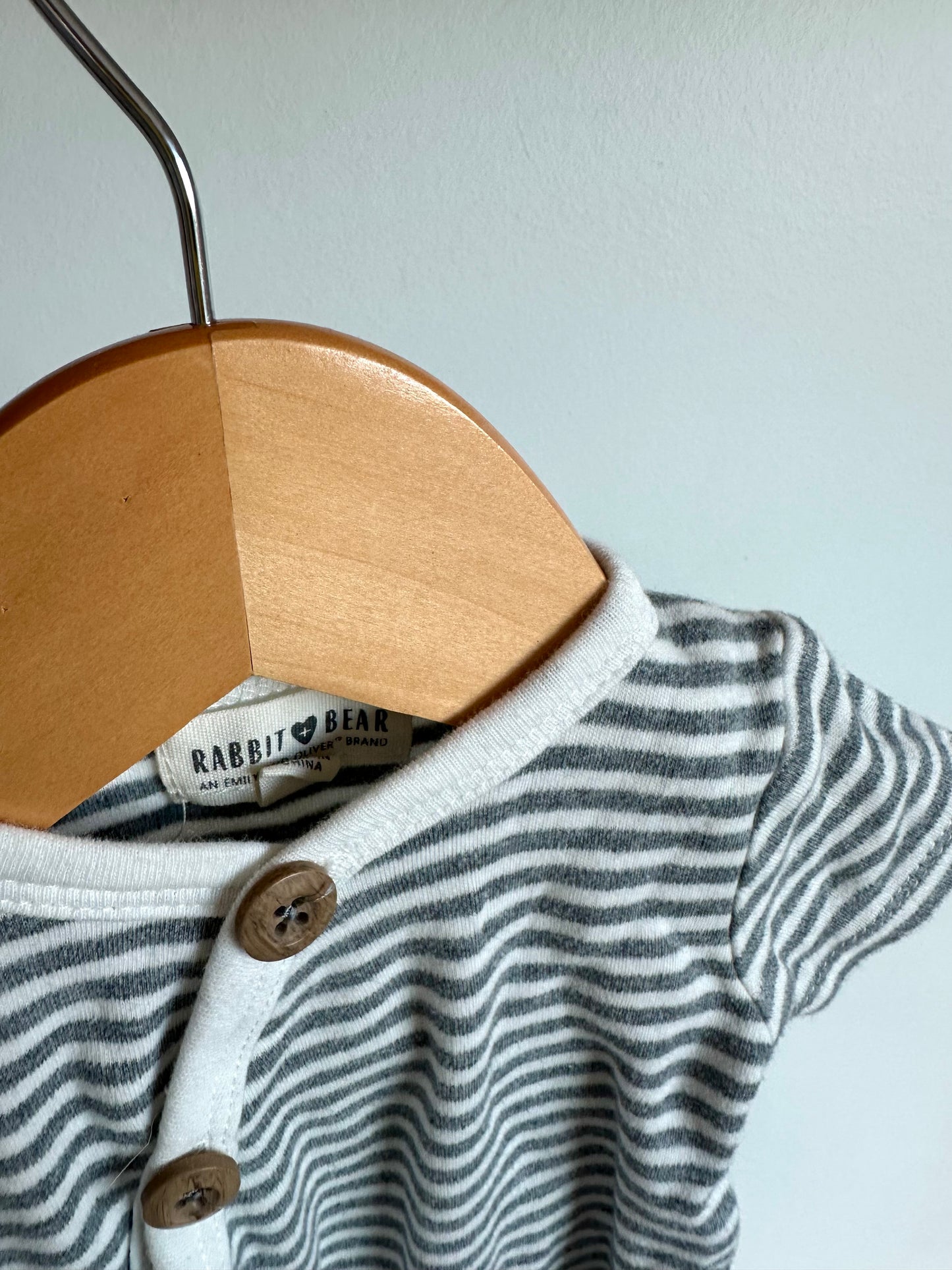 100% Organic Cotton Striped Bodysuit / 0-3m