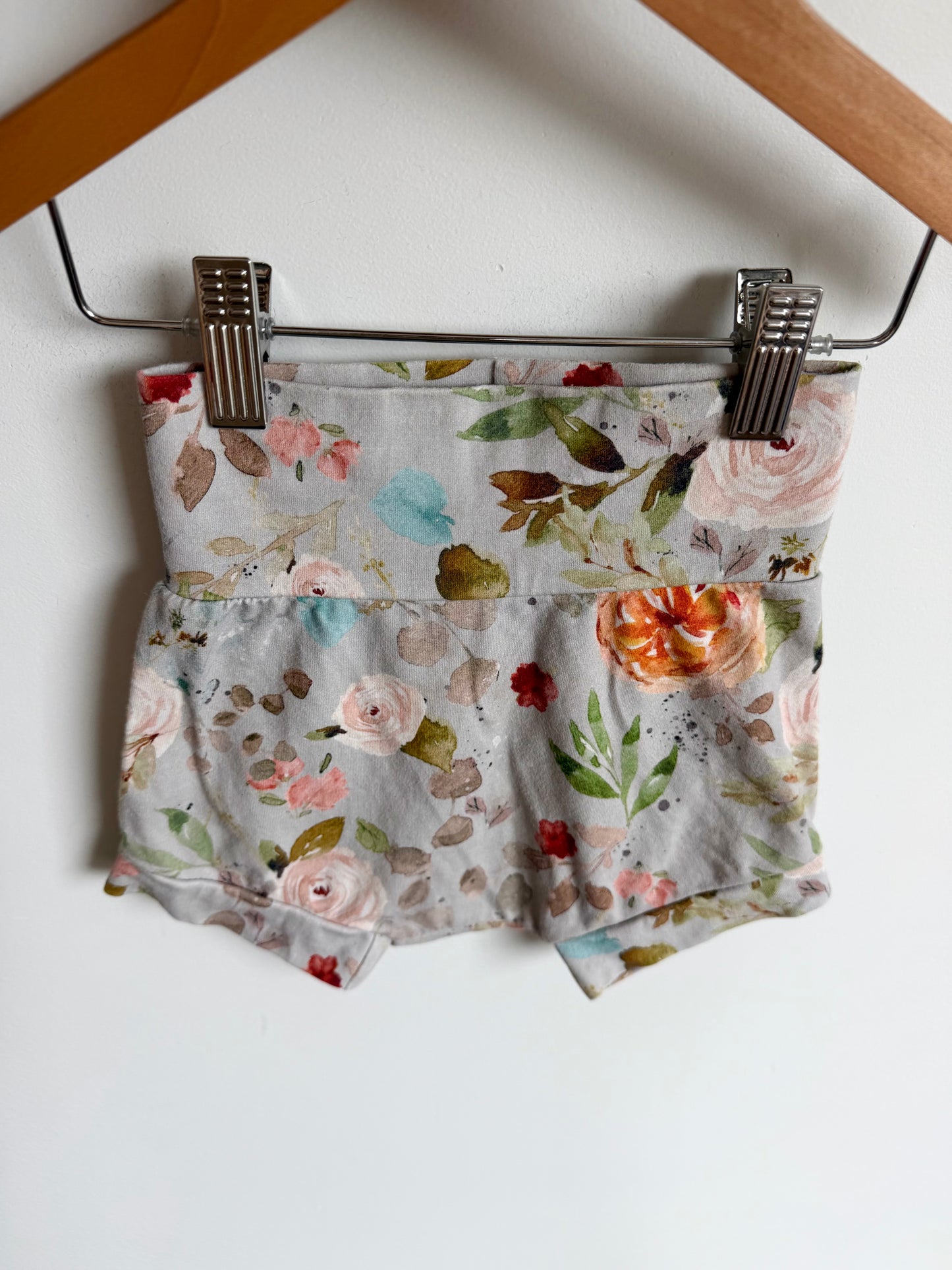 Handmade Floral Shorties / 18-24m