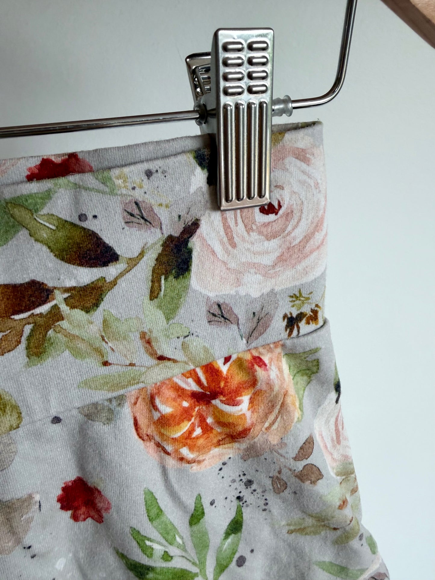 Handmade Floral Shorties / 18-24m