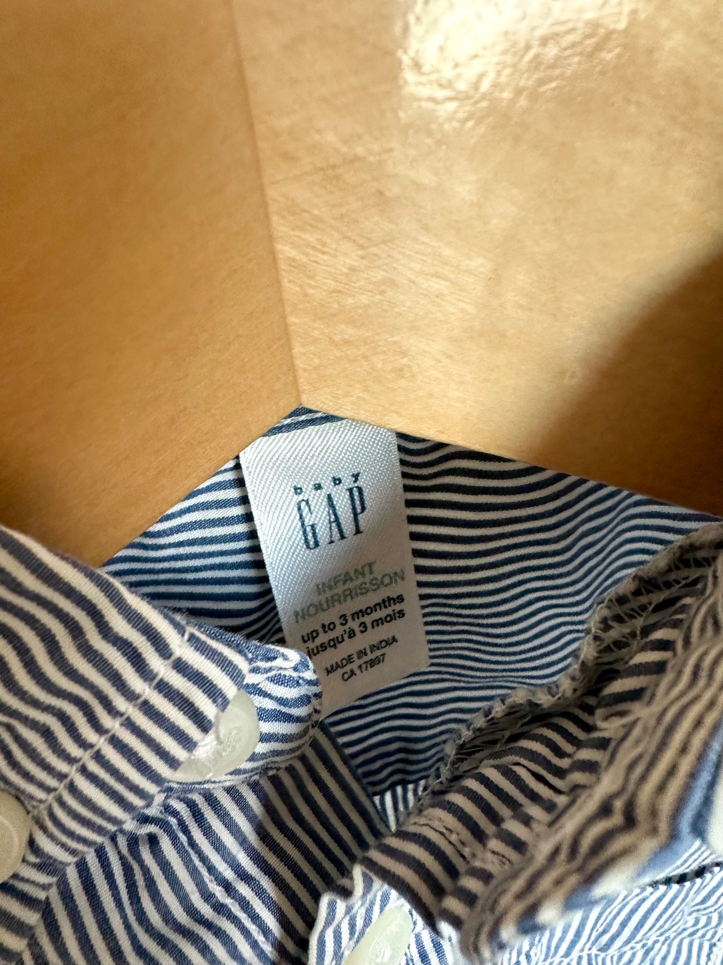 Gap Striped Collared Bodysuit / 0-3m