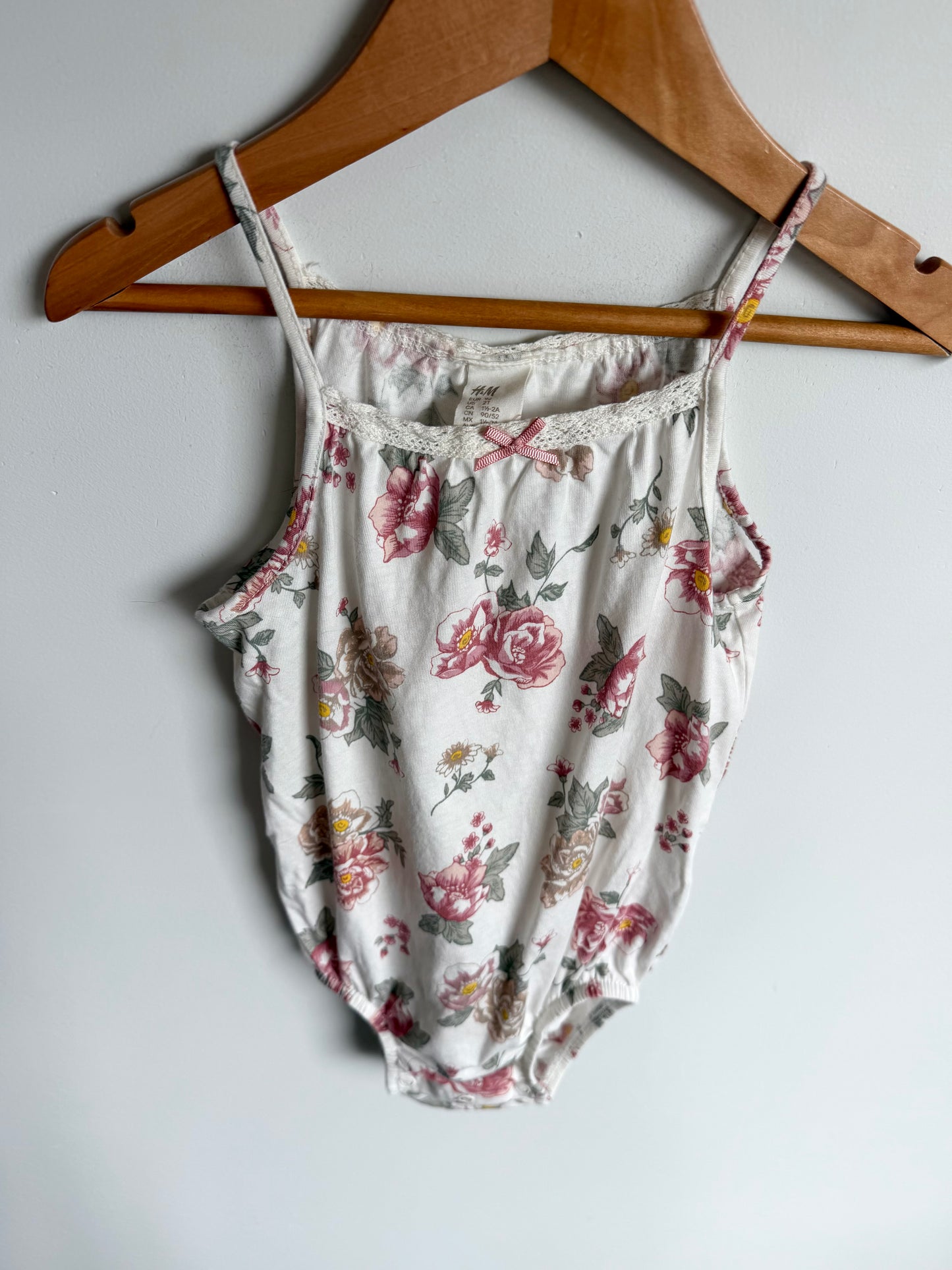 White Floral Bodysuit / 18-24m