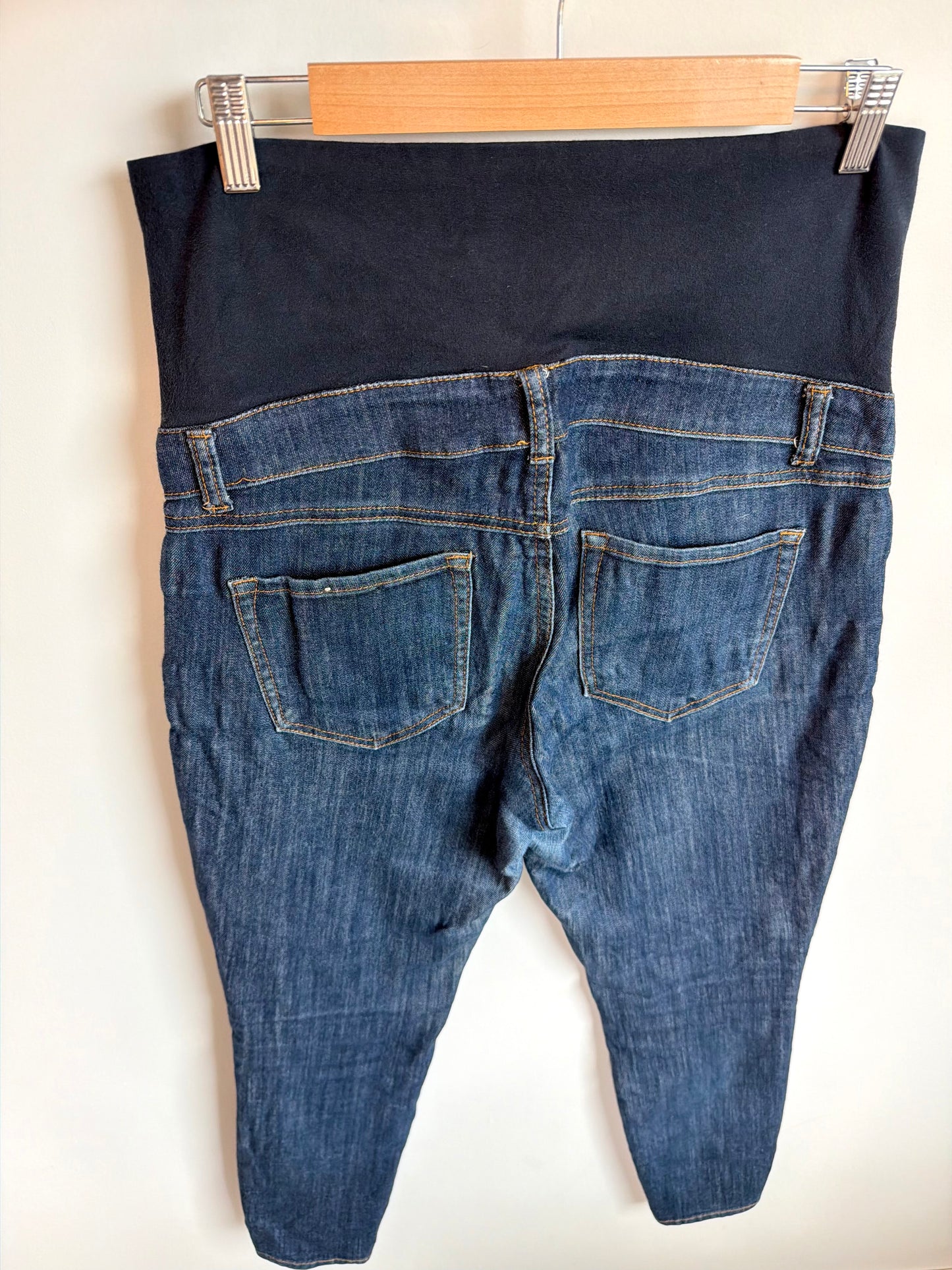Thyme Regular Fit Jeans / Medium