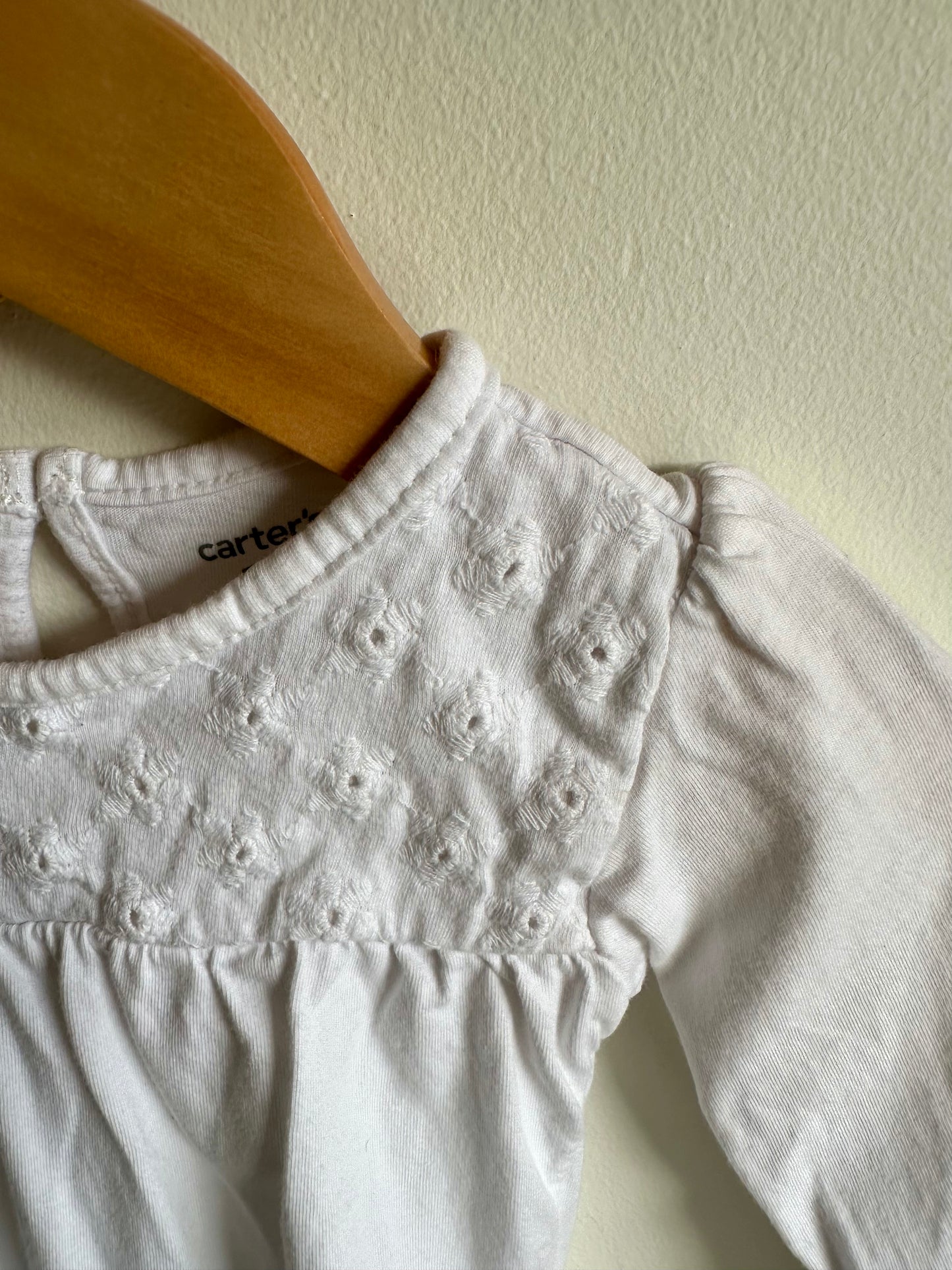 White Eyelet  Bodysuit / 18m