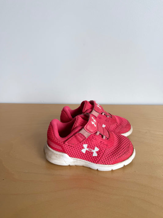 Bright Pink Runners / Size 5 Toddler
