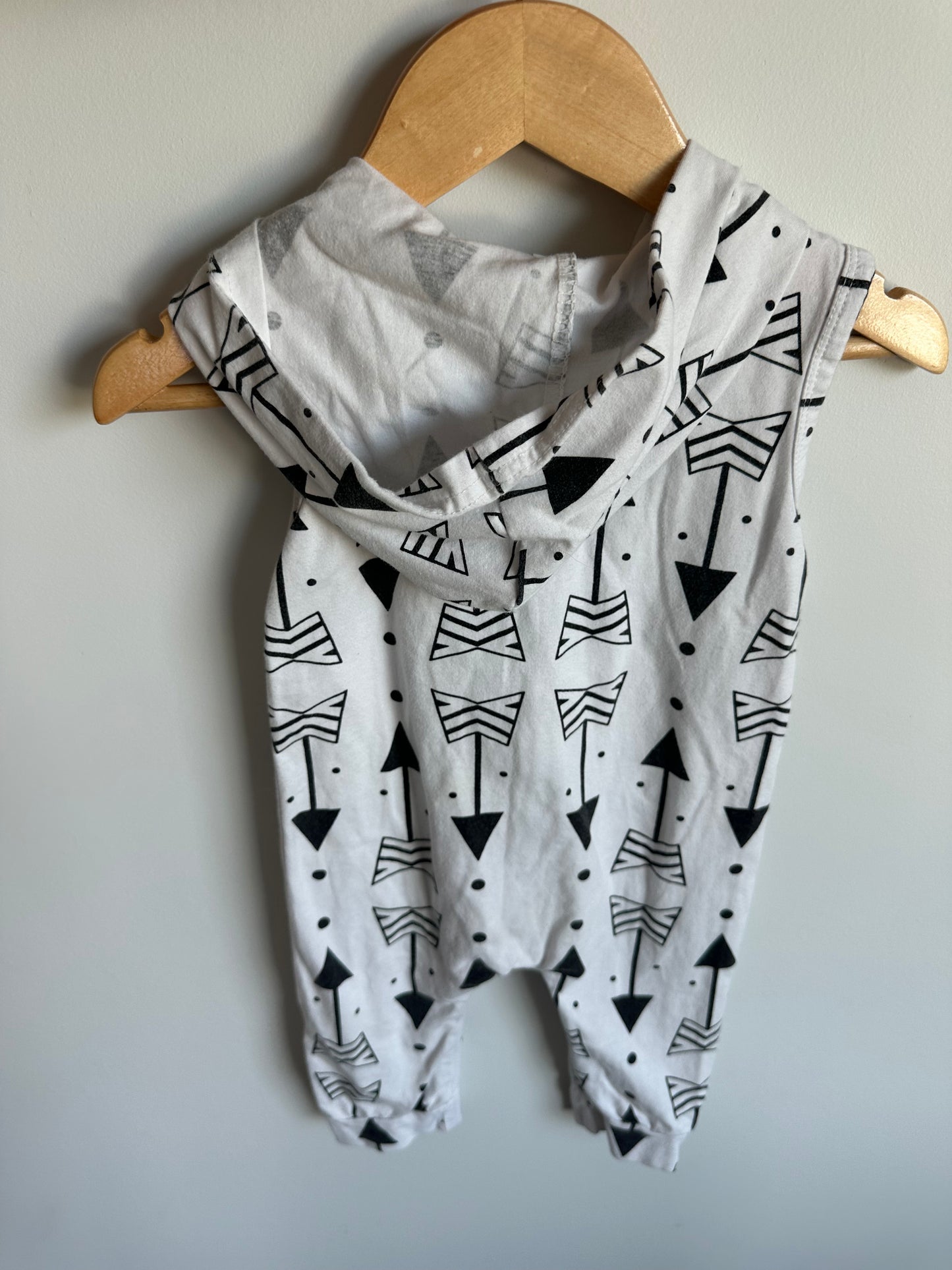 Arrow Hood Jumpsuit / 12-18m