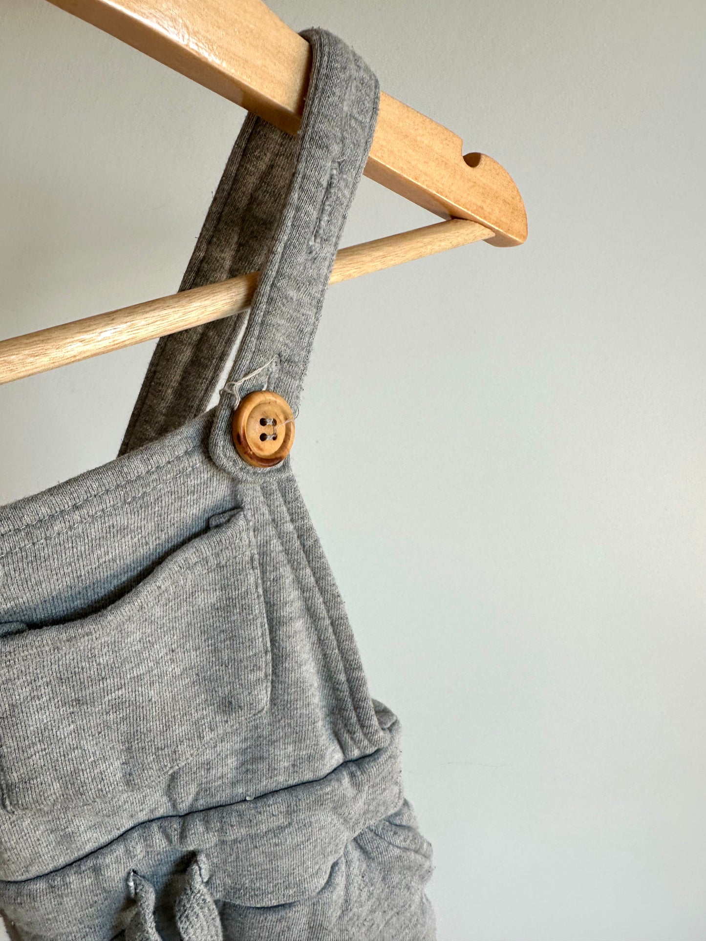 Mini Mioche Grey Sweatpant Overalls / 12-18m